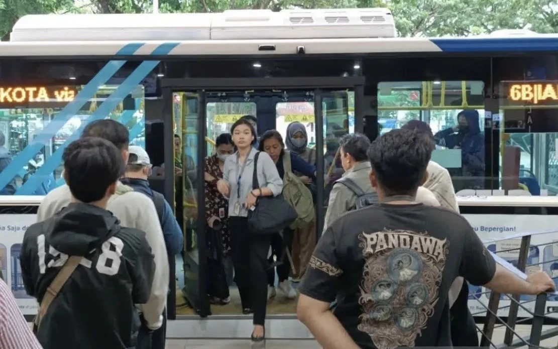 Angkutan Umum Gratis di Jakarta Diperpanjang Hingga 1 Januari 2026