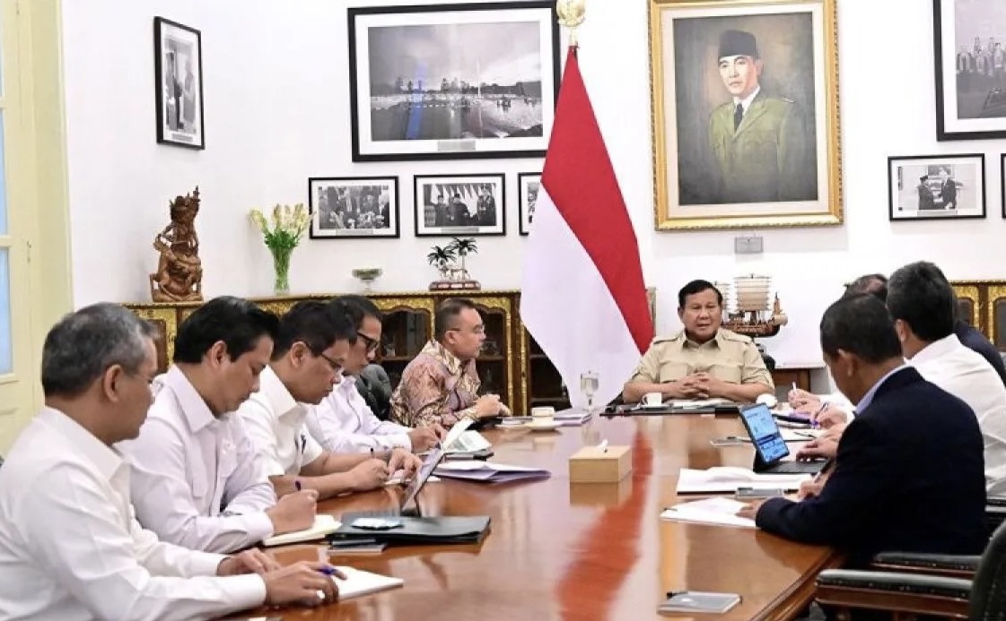 Prabowo Panggil Purbaya dan Bahlil Bahas Kopdes di Istana