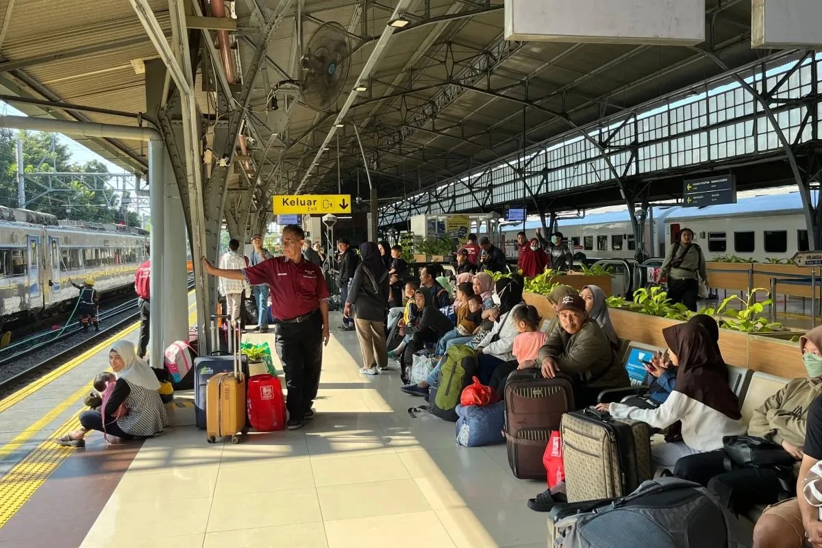 H-4 Lebaran, 54.216 Pemudik Tinggalkan Jakarta dengan Kereta Api