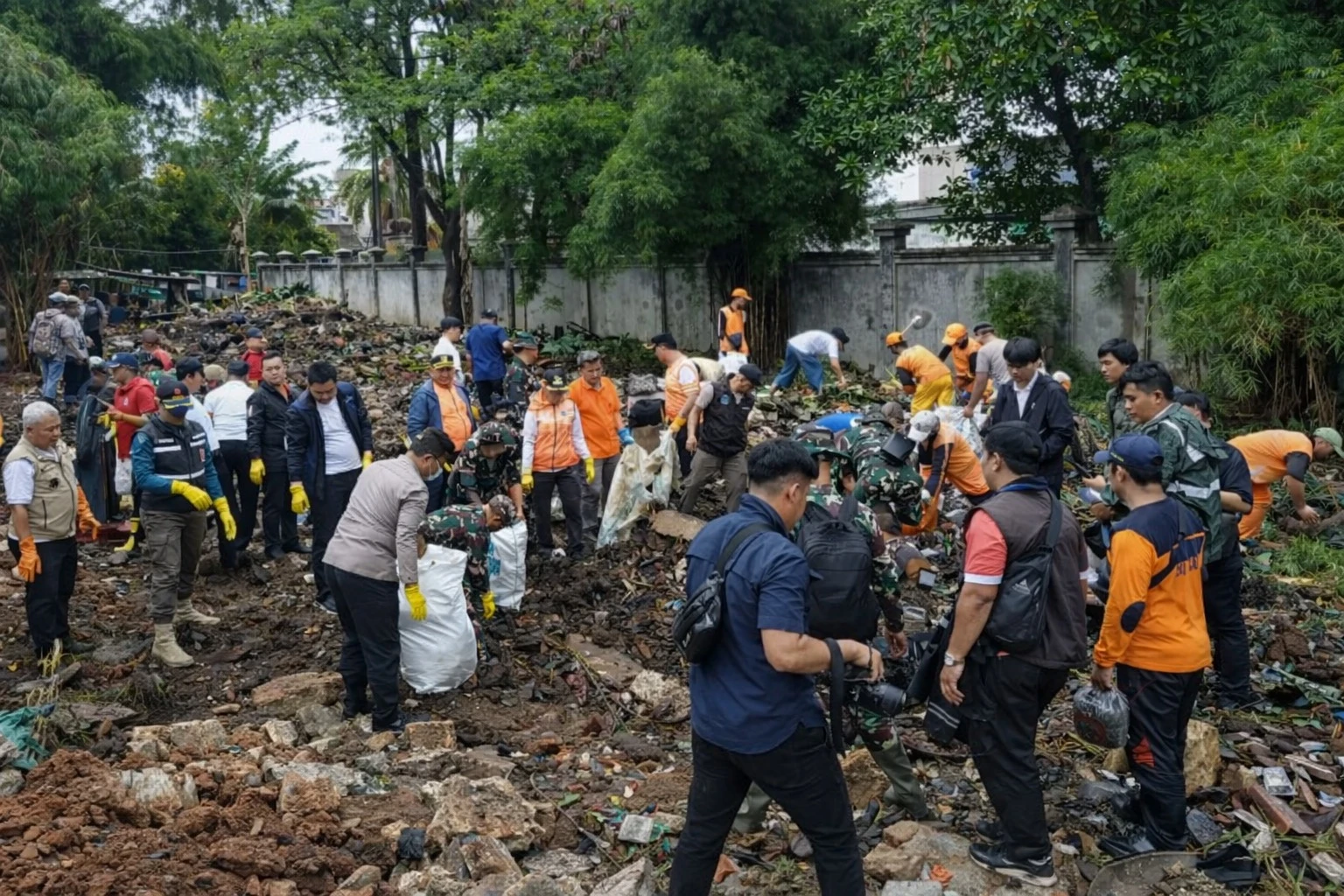 DKI Jadikan Kerja Bakti Tiap Selasa dan Jumat Sebagai Agenda Rutin