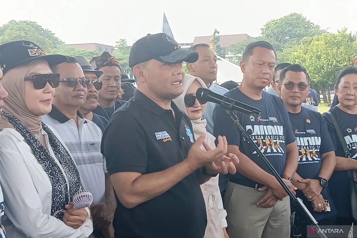 Gubernur Jateng Ahmad Luthfi Ajak ASN Hemat Energi Lewat Gerakan Bike to Work