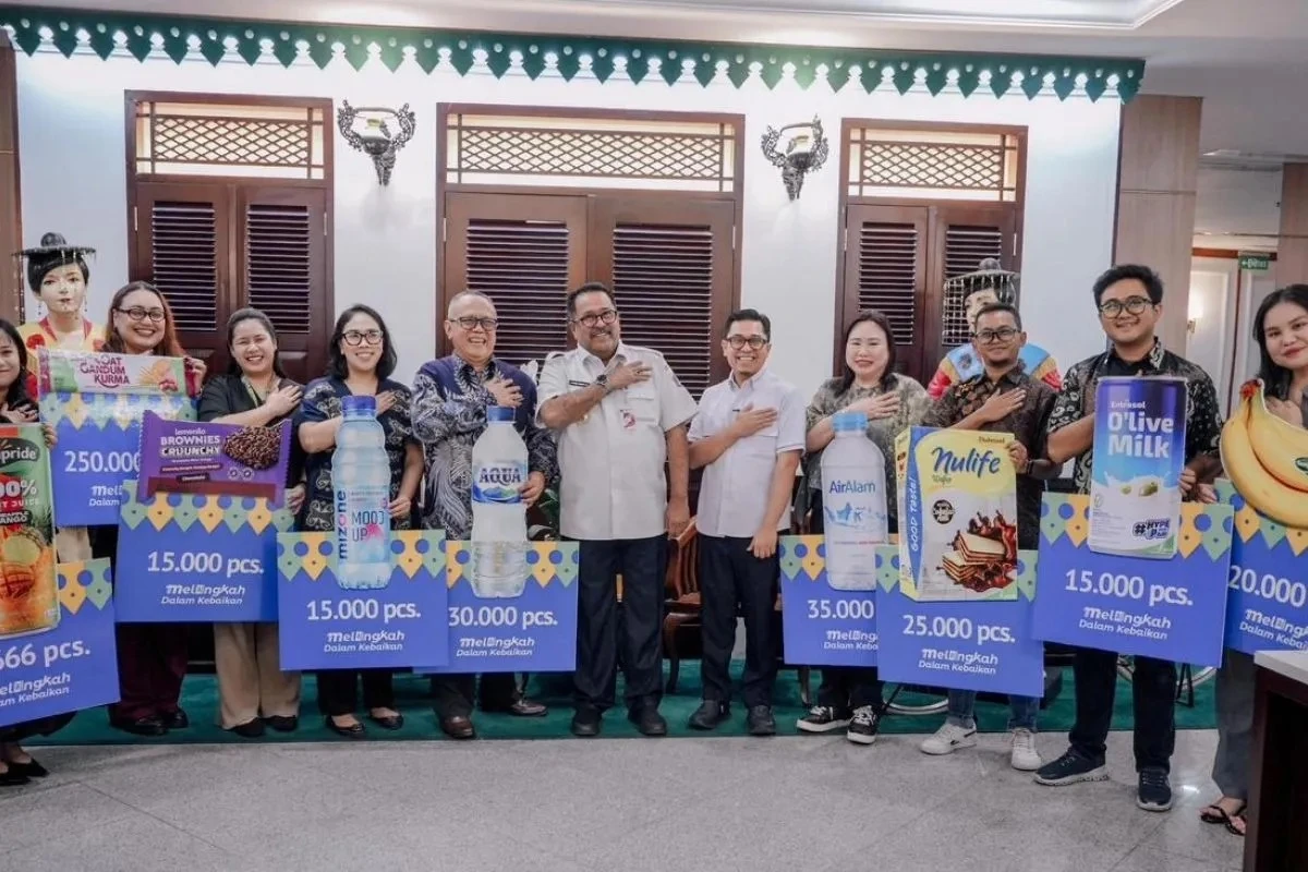 TransJakarta Siapkan Takjil Gratis di Tiap Halte Selama Ramadan