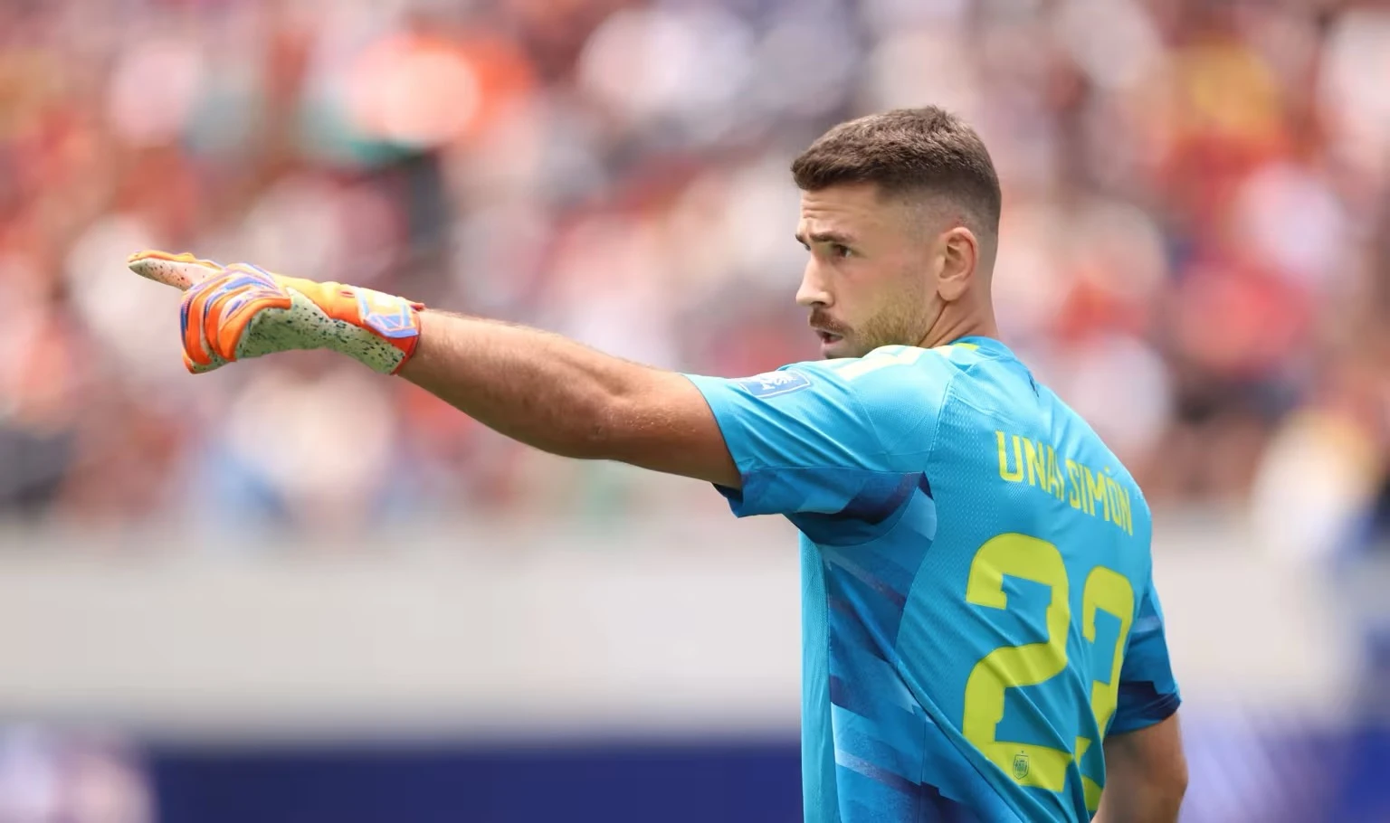 Unai Simon Raih Golden Glove, Cetak Rekor 7 Clean Sheet