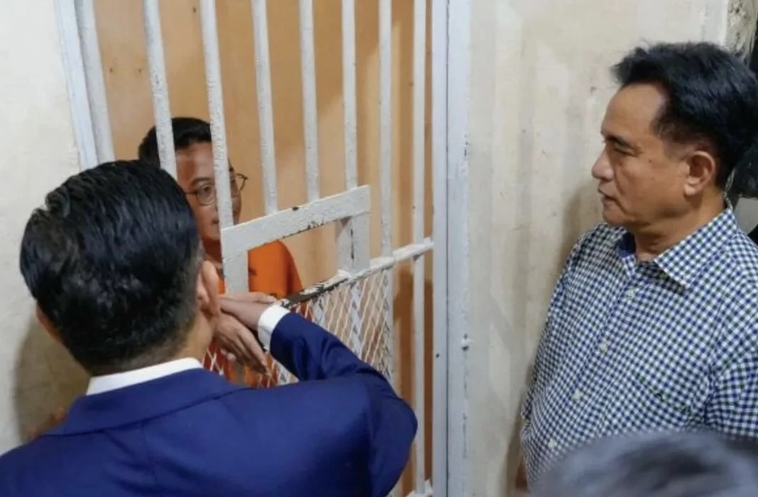Ungkap Perlakuan Buruk di Tahanan, Delpedro Minta Yusril Monitor Pelayanan di Rutan