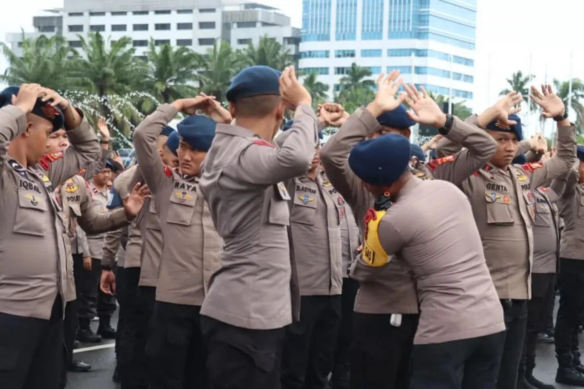 Yusril Sebut Reformasi Polri Masih Tahap Awal, Revisi UU Kepolisian Disiapkan