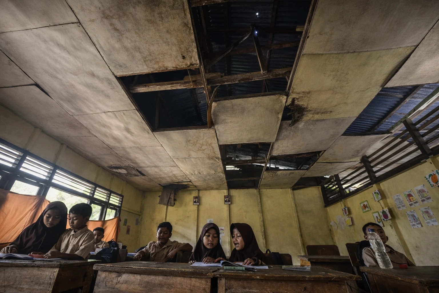 sekolah rusak
