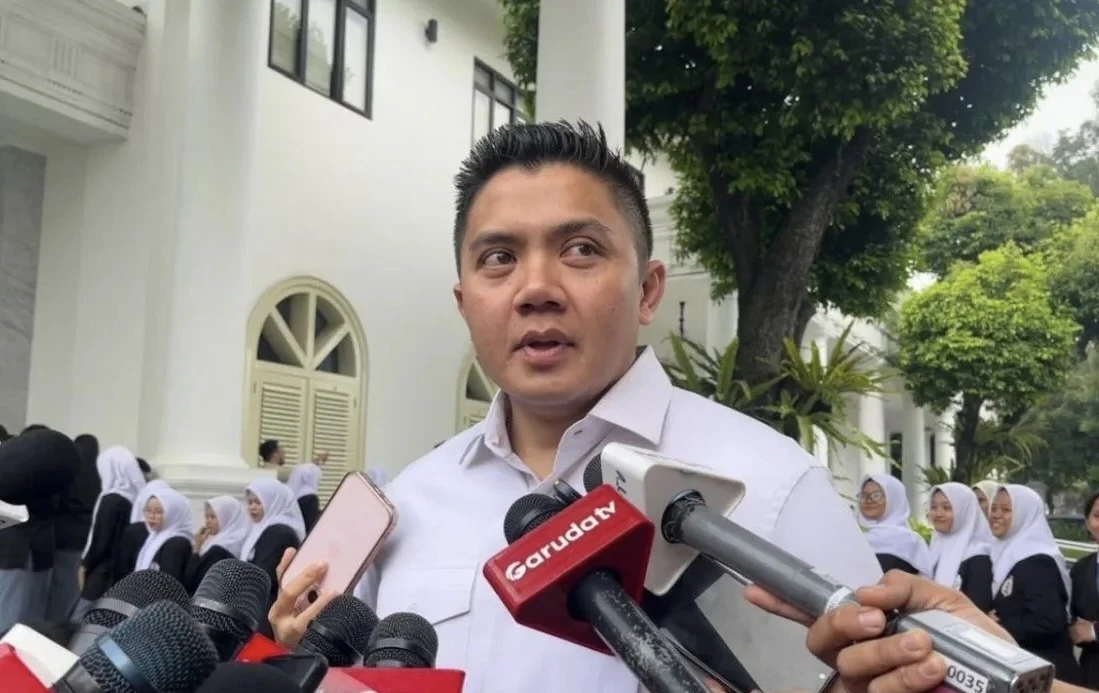 Prabowo Dikritik Gegara Sering ke Luar Negeri, Begini Tanggapan Seskab Teddy