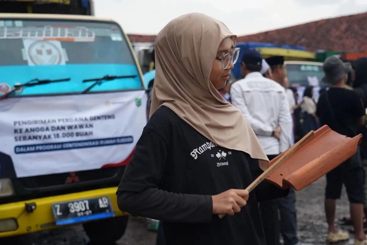 Program Gentengisasi Diklaim Dorong Produk Lokal, Mutu UMKM Diuji Balai Keramik