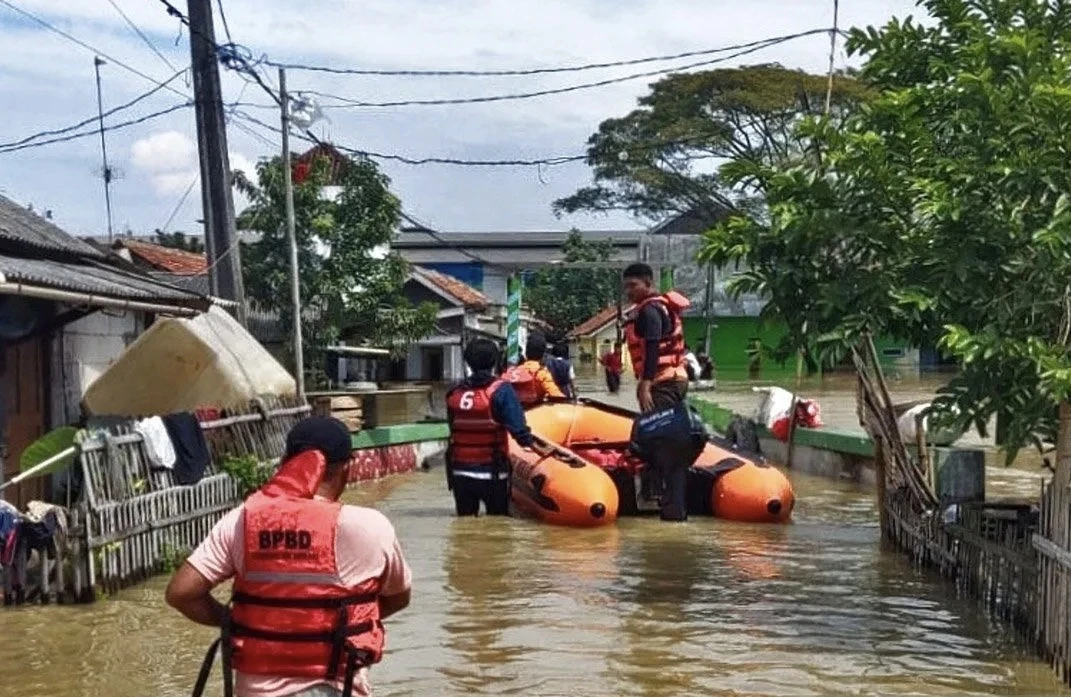 Hujan Intensitas Tinggi, Bekasi Dikepung Banjir
