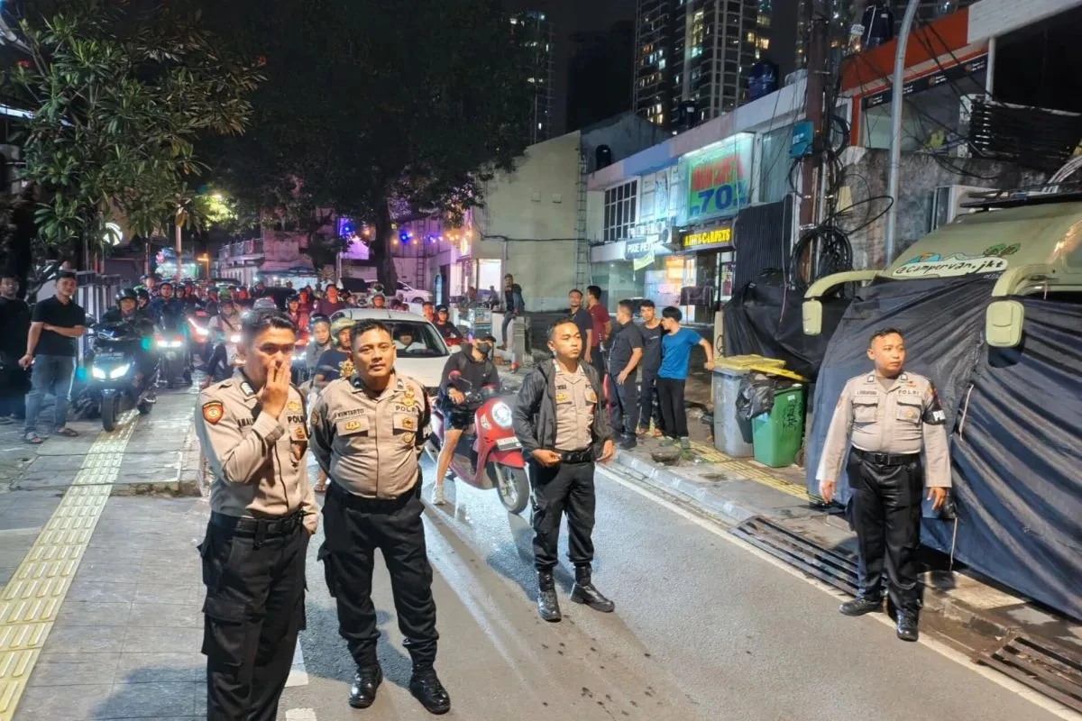 Polisi Amankan Lokasi Syuting Lisa BLACKPINK di Kawasan Kemang