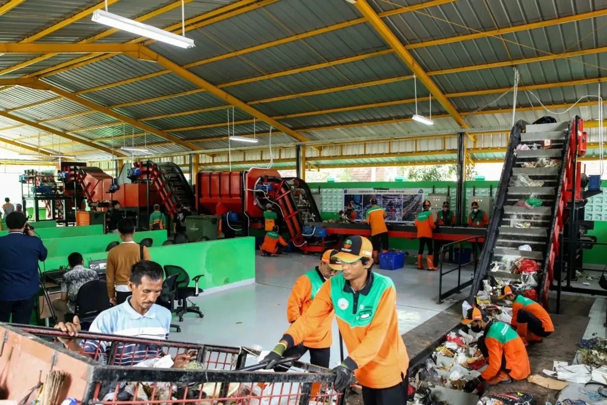 Tekan Sampah ke Bantargebang, DKI Optimalkan 31 TPS 3R
