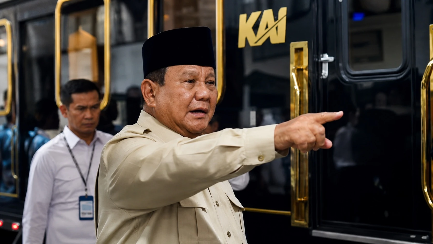Prabowo Minta KAI Tak Cuma Kejar Untung, Kota Kecil Harus Terlayani