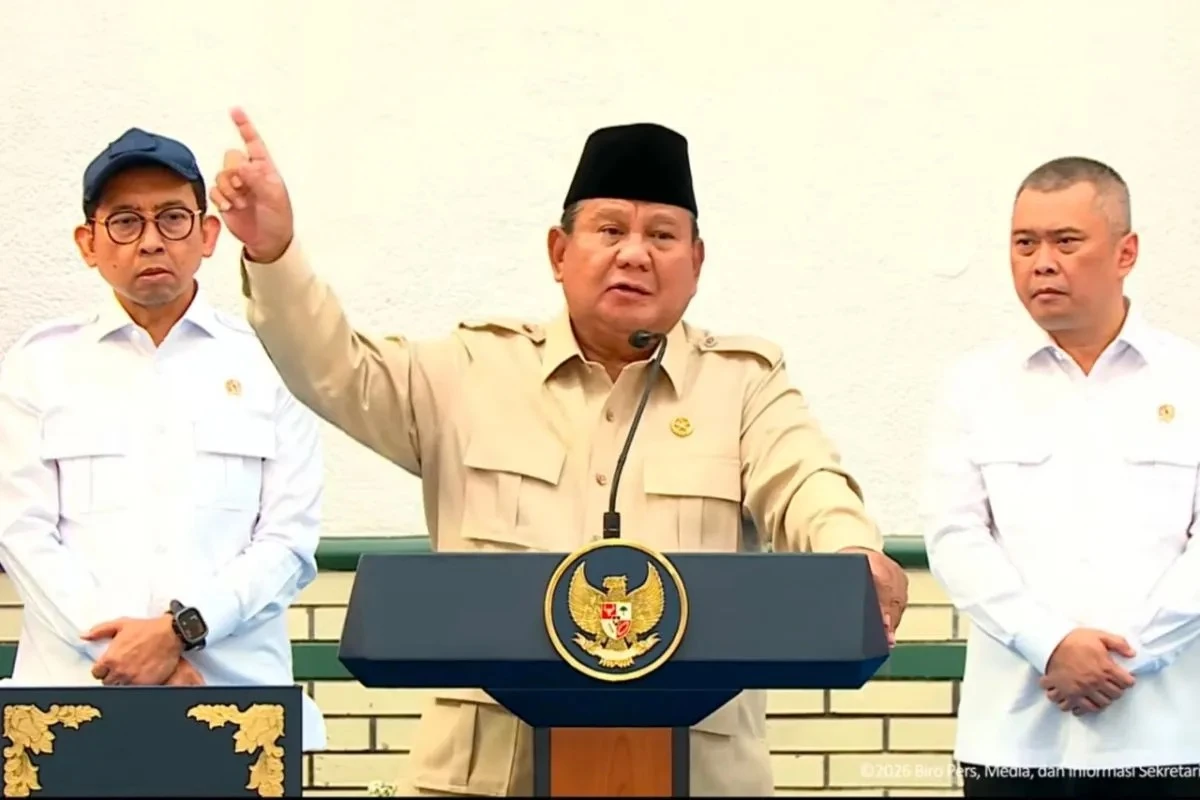 Prabowo Kembali Ingatkan KAI-Kemenhub Garap Trans Sumatra dan Kalimantan