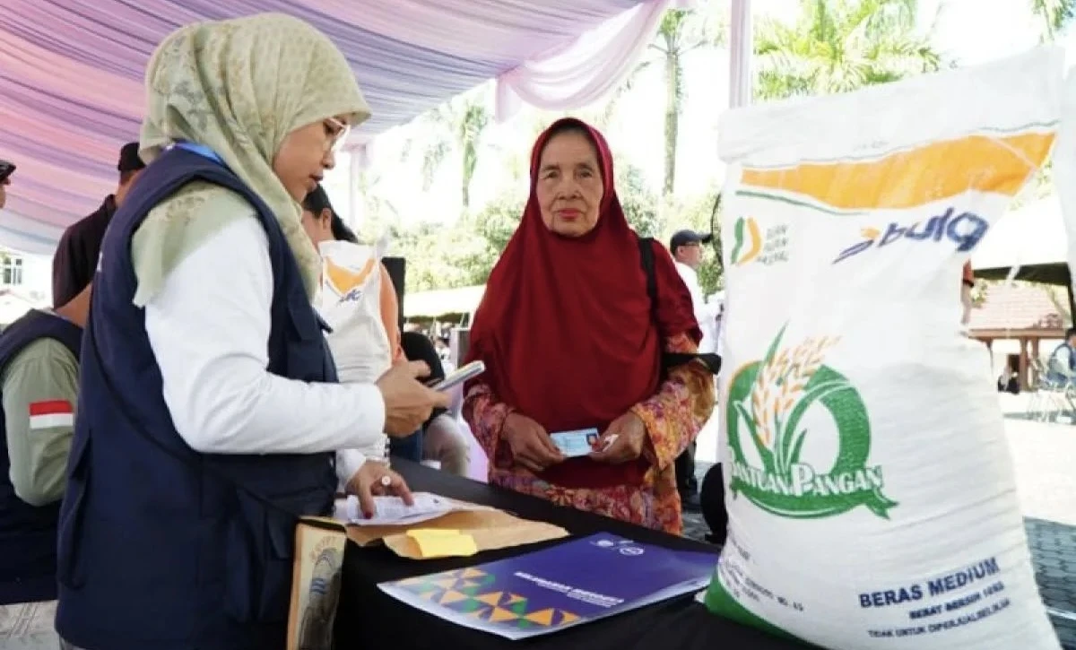Bantuan Beras 30 Kg untuk 33,24 Juta Keluarga Disalurkan Mulai 17 Agustus