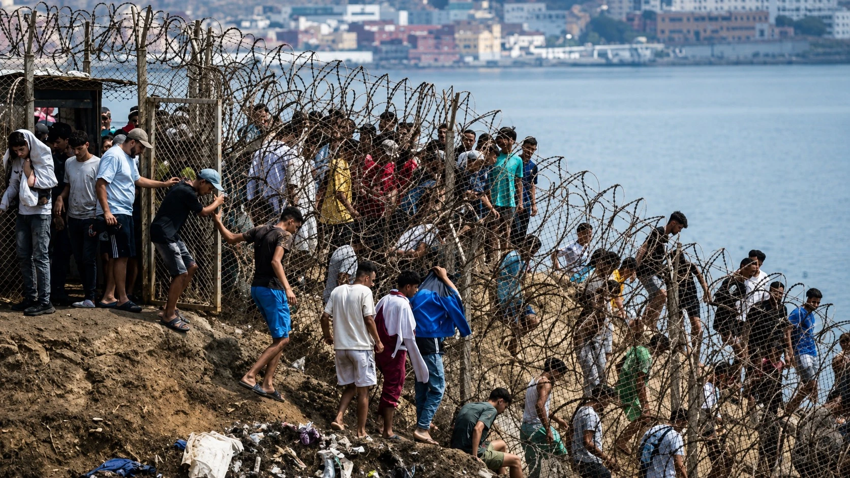Tragedi Ceuta, Korban Tewas Bertambah Jadi 94 Migran
