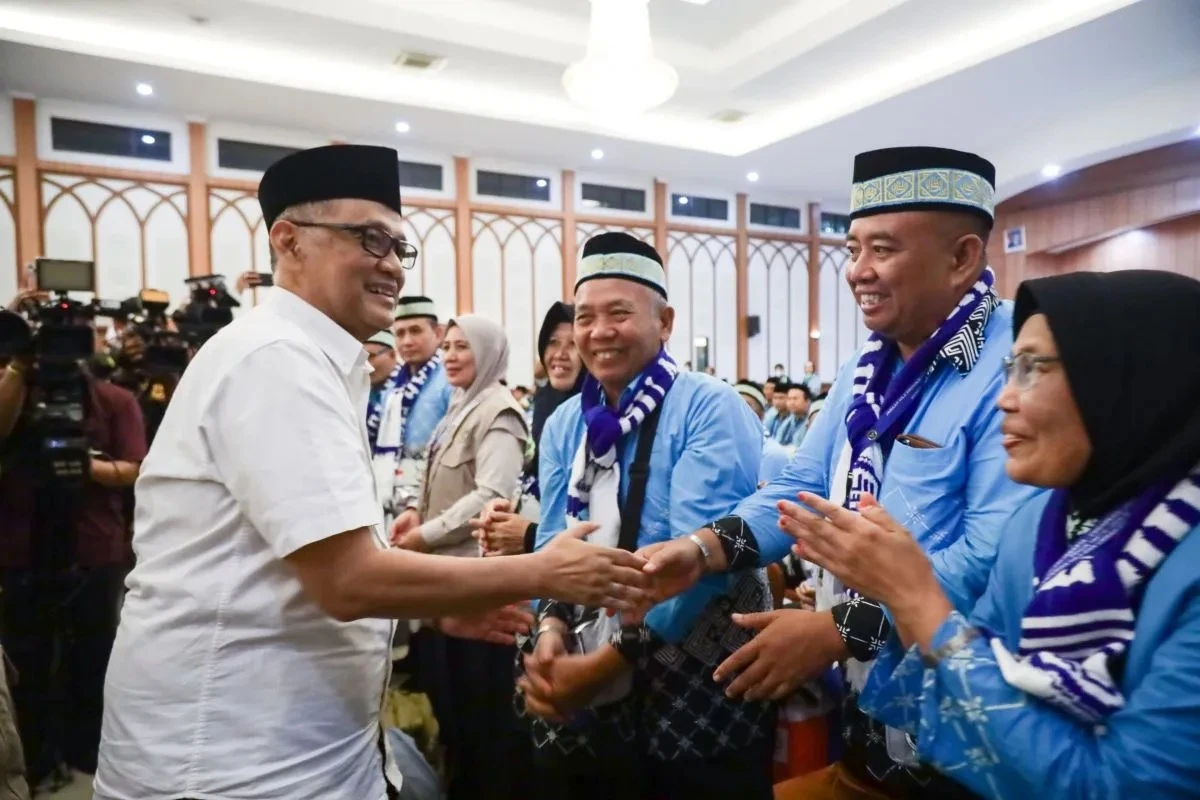 Kloter Pertama Jamaah Haji Indonesia Mulai Berangkat ke Tanah Suci