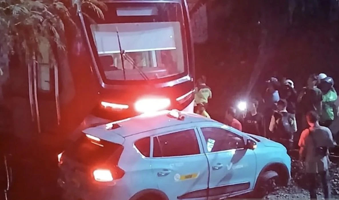 Rentetan Kecelakaan Green SM, Terbaru Diduga Picu Tabrakan Kereta di Bekasi