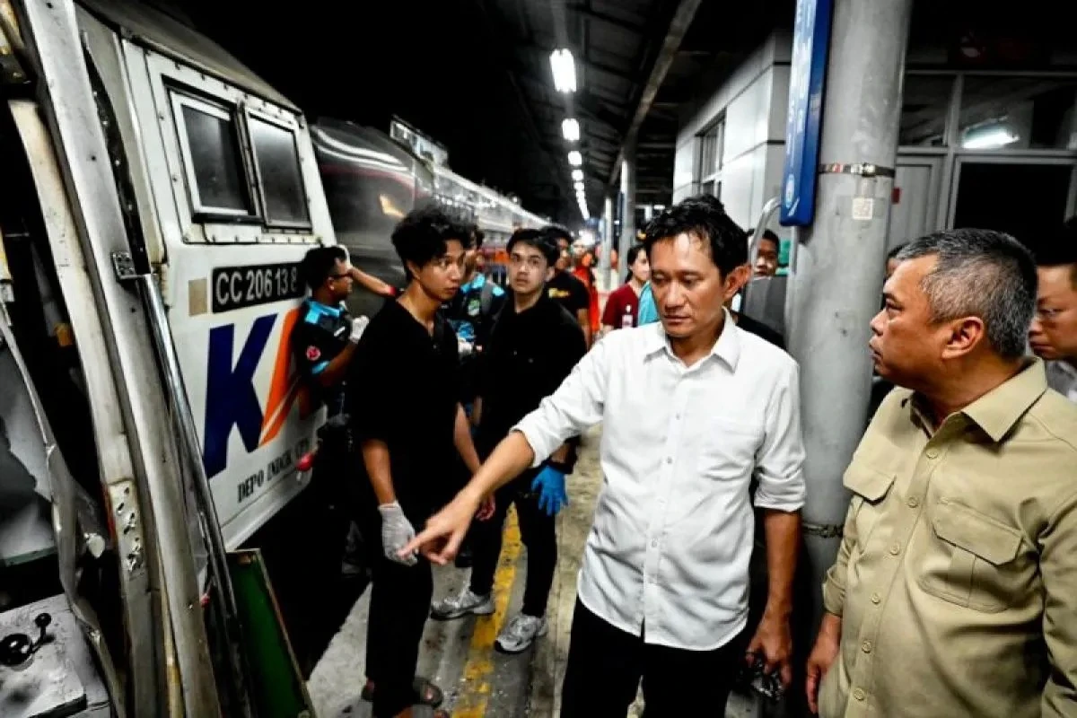 Ini Kata Kemenhub Terkait Kronologi Awal Insiden Kereta di Bekasi Timur