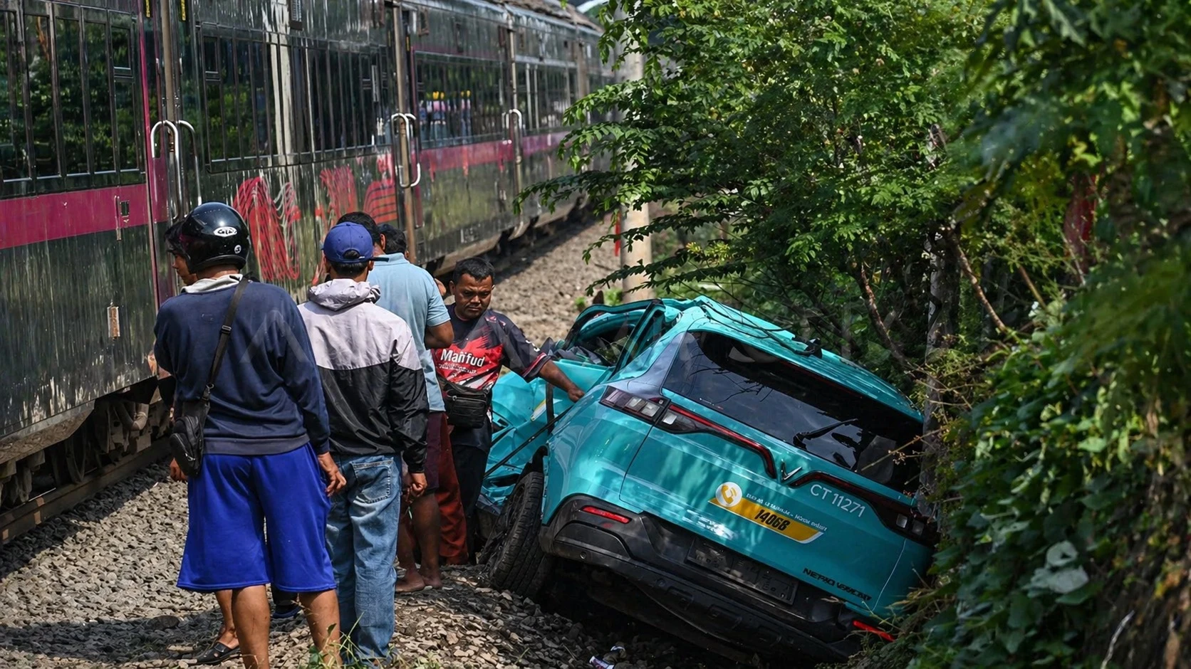 Sopir Taksi Green SM Jadi Tersangka Kecelakaan Kereta Api di Stasiun Bekasi Timur