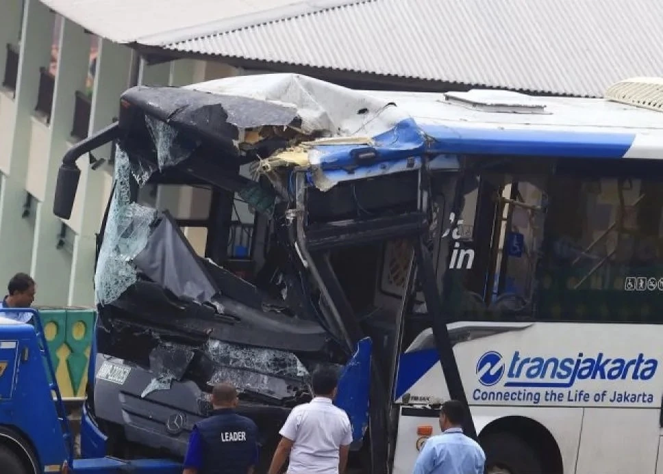 Pramono Minta Operator Ikut Disanksi Terkait Kecelakaan TransJakarta di Koridor 13