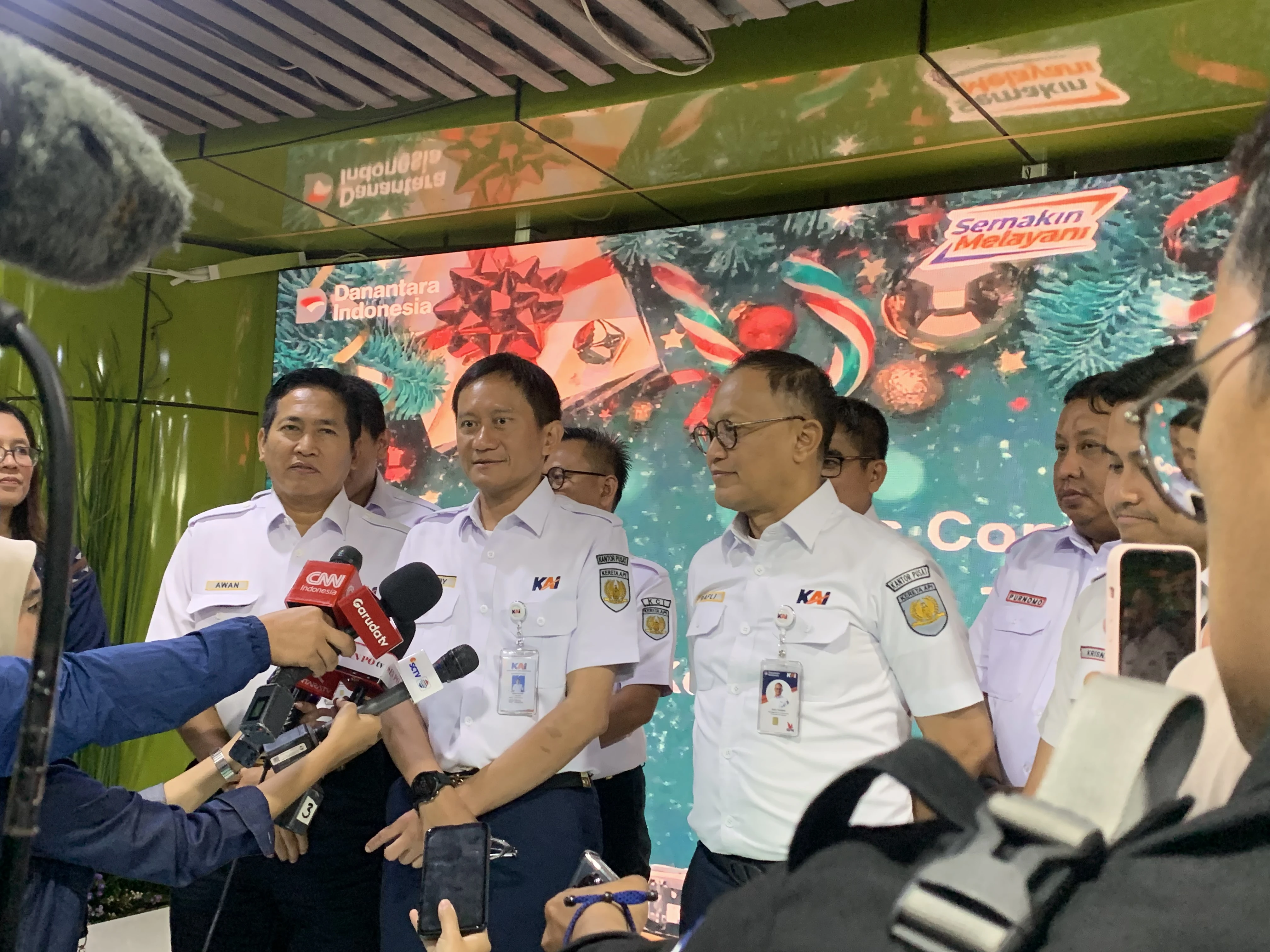 Hadapi Nataru, KAI Terjunkan 2.483 Personel Tambahan dan Ganti Rel