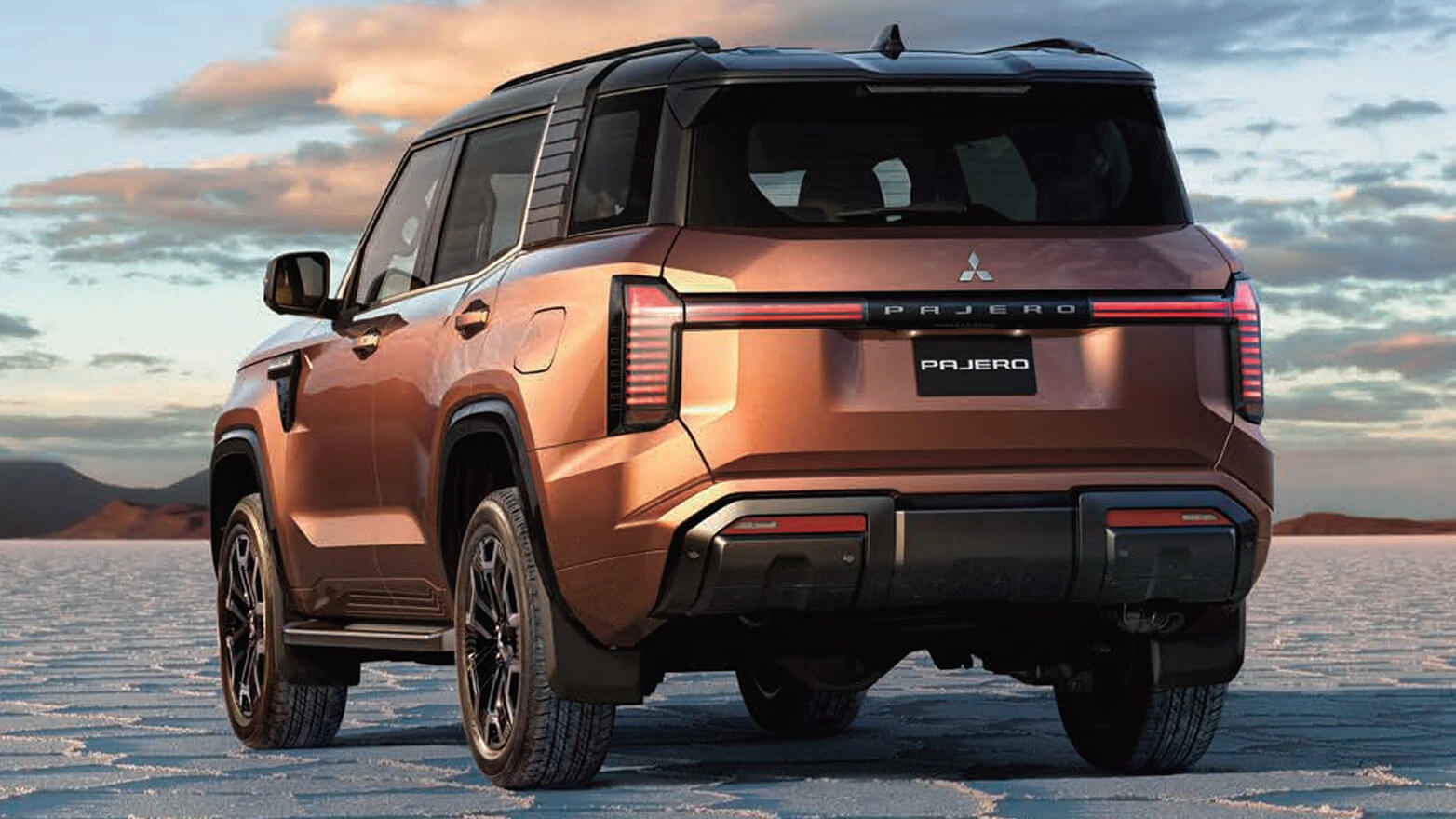 Spek Baru Mitsubishi Pajero Siap Tandingi Land Cruiser