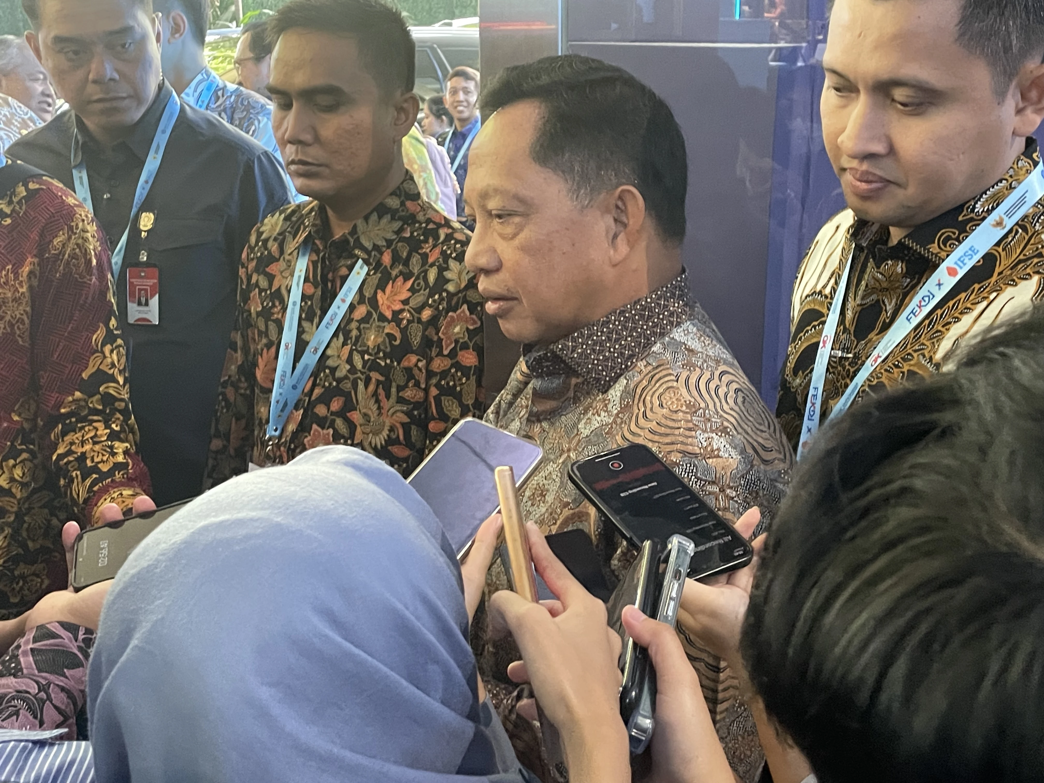 Mendagri Sebut Prabowo Tak Ingin Kebakaran Terra Drone Terulang