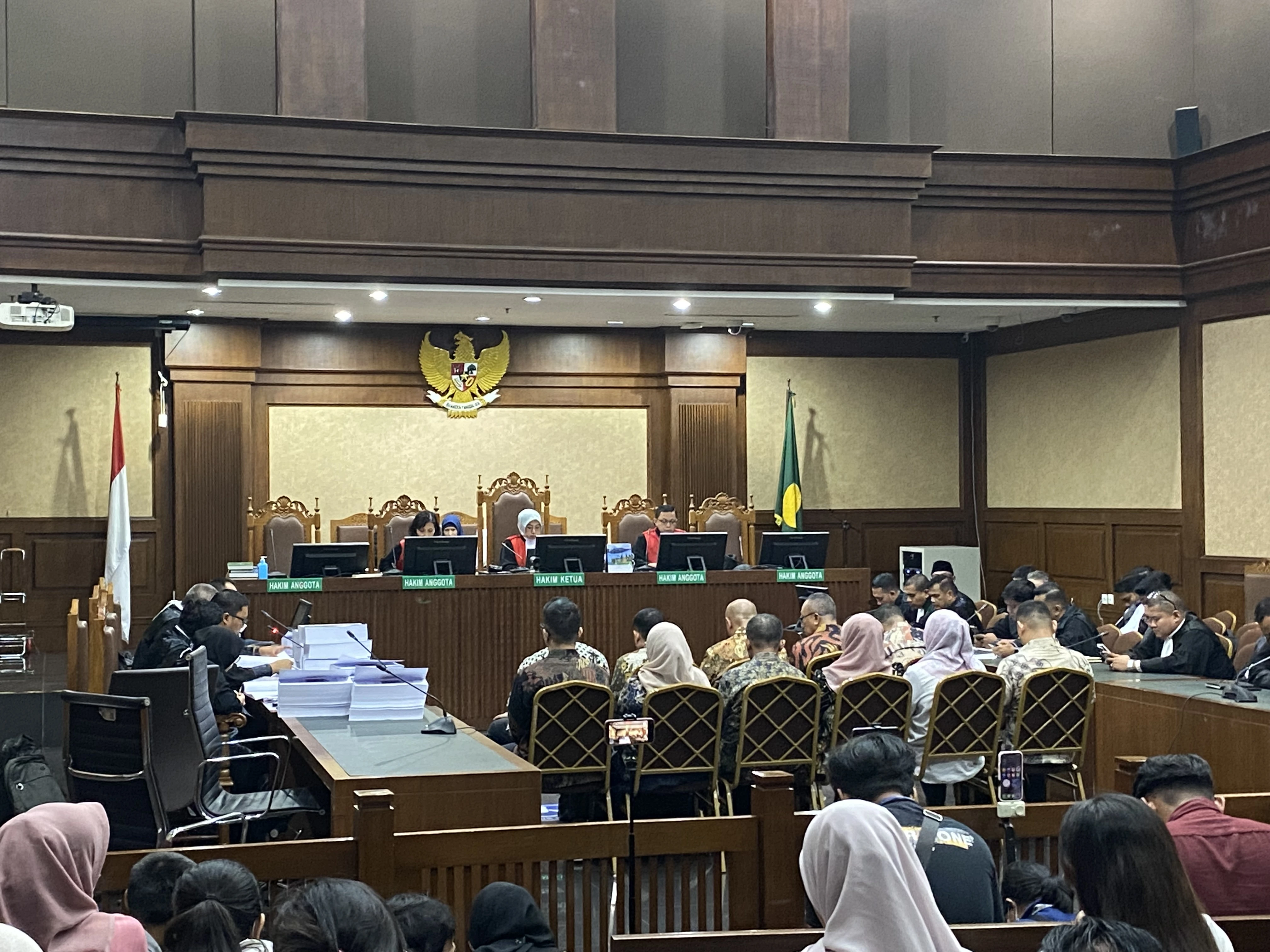 Kasus Korupsi Sertifikasi K3, 8 Pejabat Kemnaker Dituntut 4,5 hingga 7 Tahun Penjara