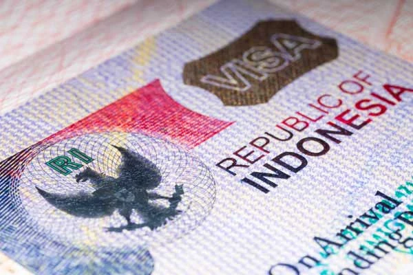 25 WNA Fotografer Ilegal Dideportasi Kemenimipas