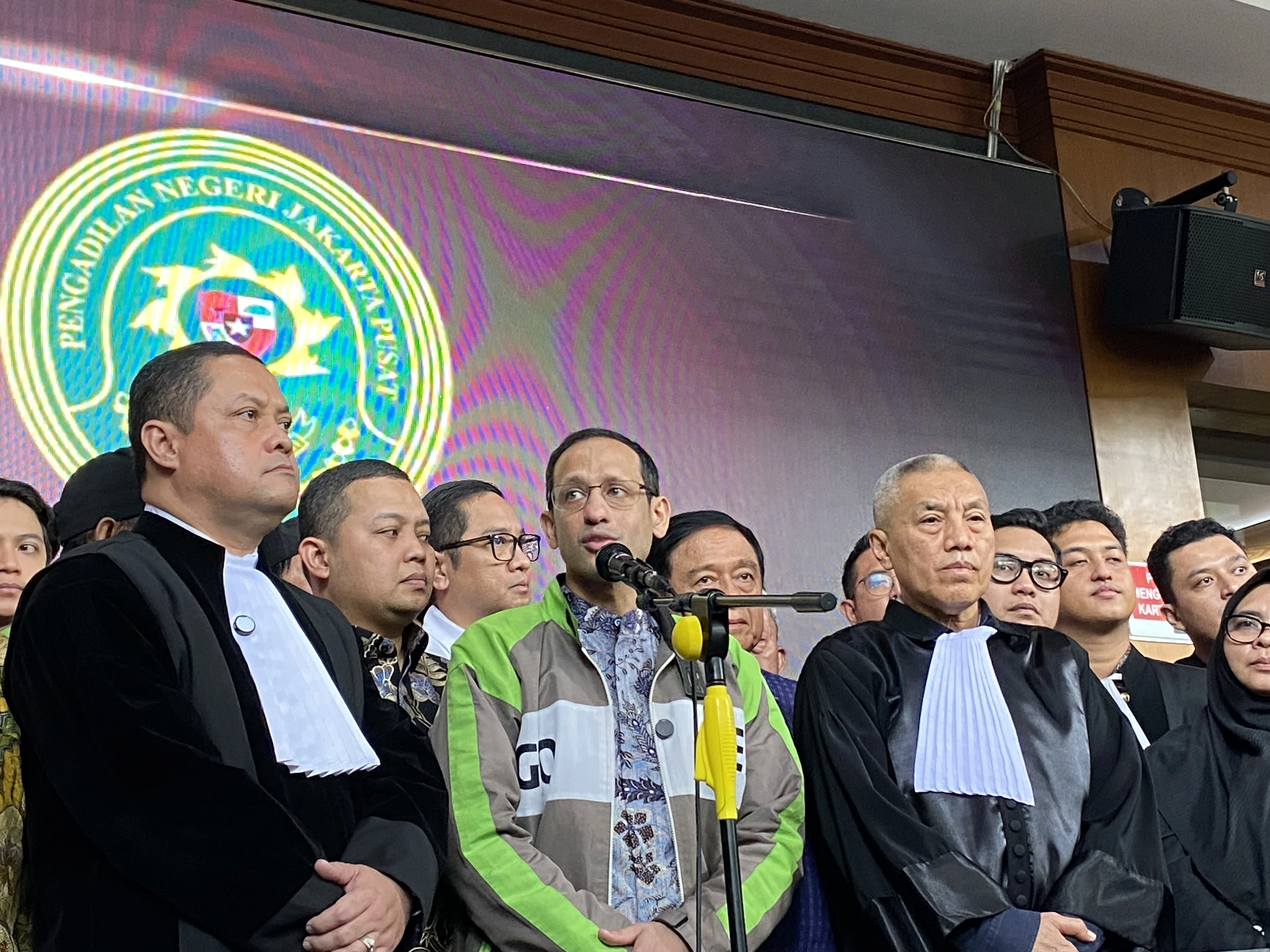 Amatir Berpolitik, Nadiem Akui Lupa Jabatan Menteri Itu Jabatan Politik