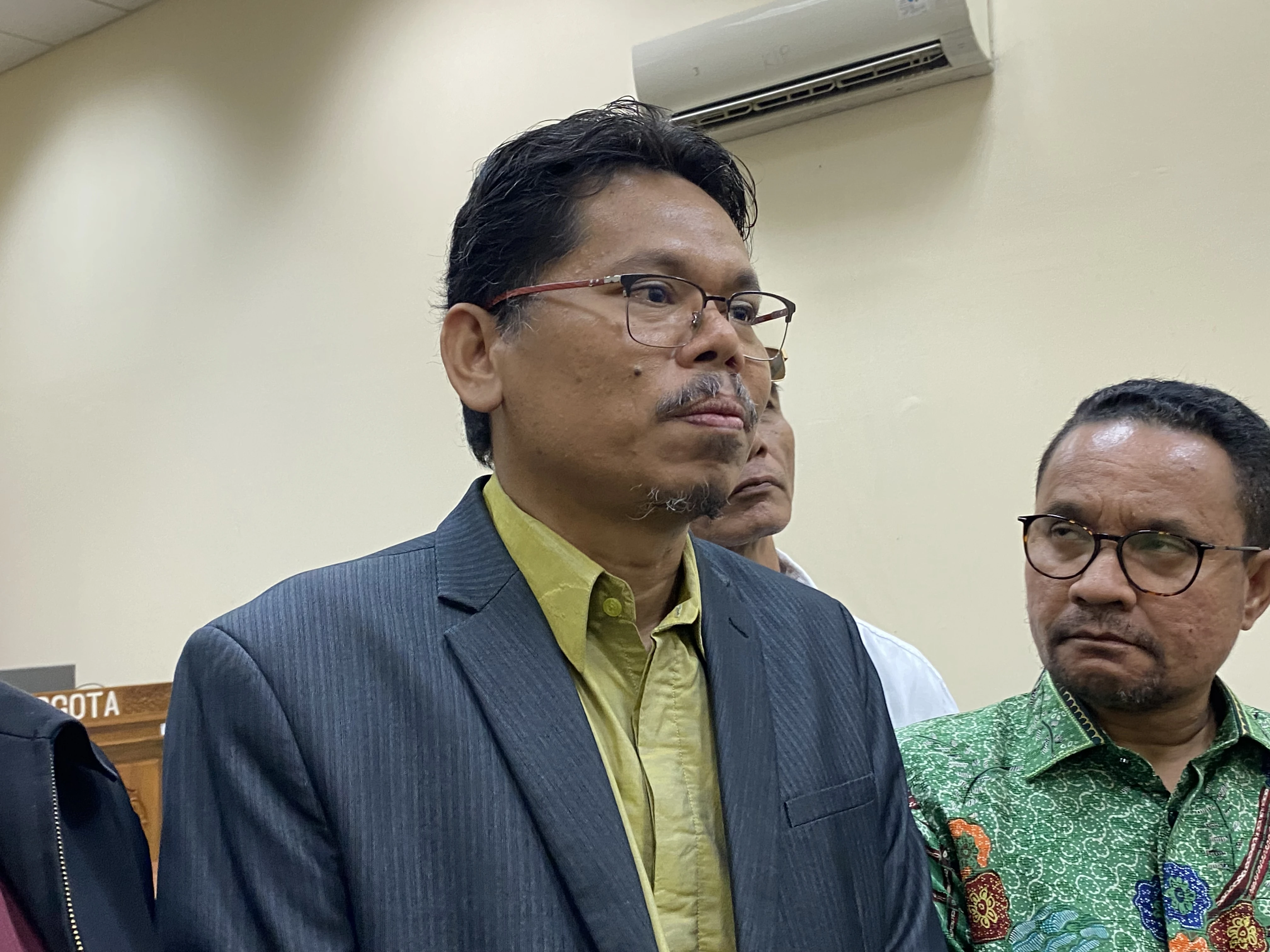 Bonatua Siap Bawa Kasus Ijazah Jokowi ke PTUN
