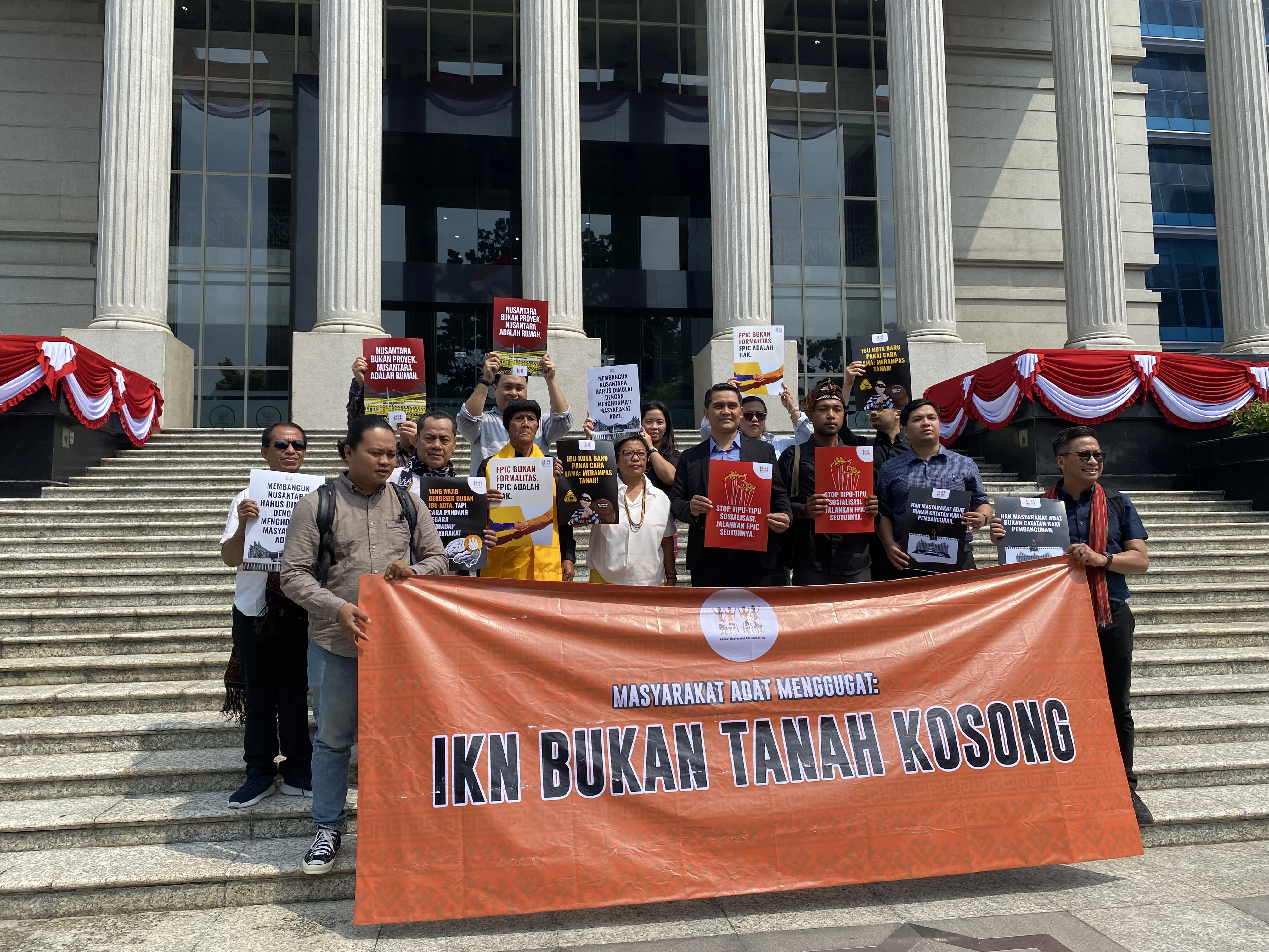 Gugat Pasal 21 UU IKN ke MK, Suku Balik dan AMAN: IKN Bukan Tanah Kosong!