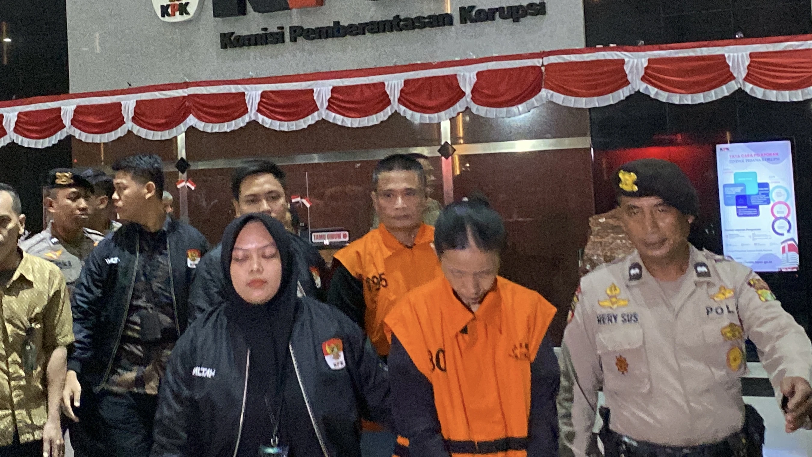 Korupsi Digitalisasi SPBU Pertamina, KPK Tahan 3 Tersangka untuk 20 Hari Pertama