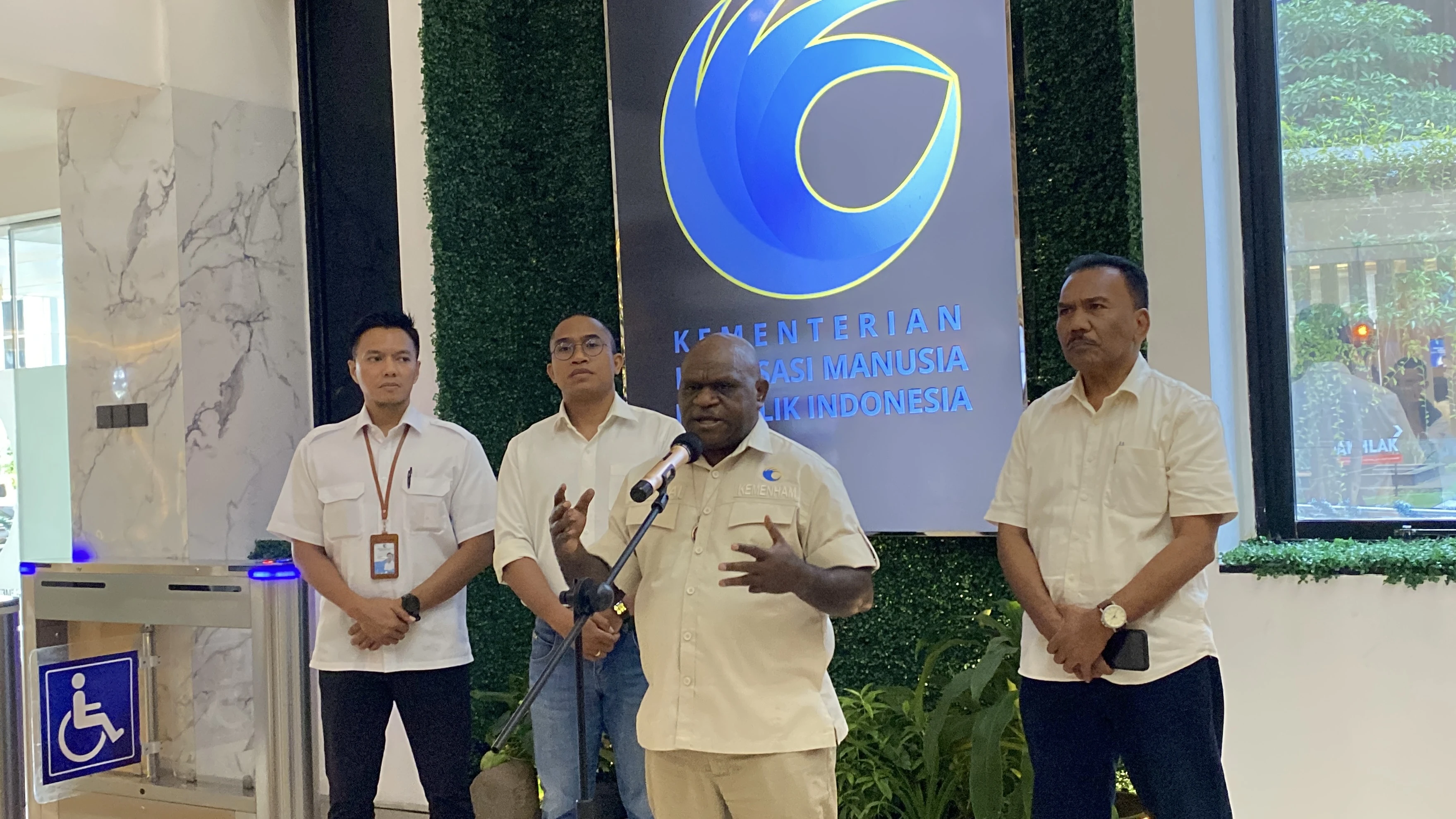 Pigai: Dana Otsus Papua Dikembalikan dengan Nilai Penuh, Bentuk Kecintaan Prabowo