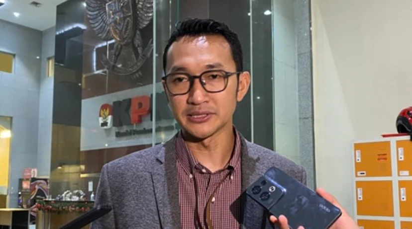 Gelar OTT, KPK Segel Kantor Pemkab dan Ruang Ketua DPRD Kuansing