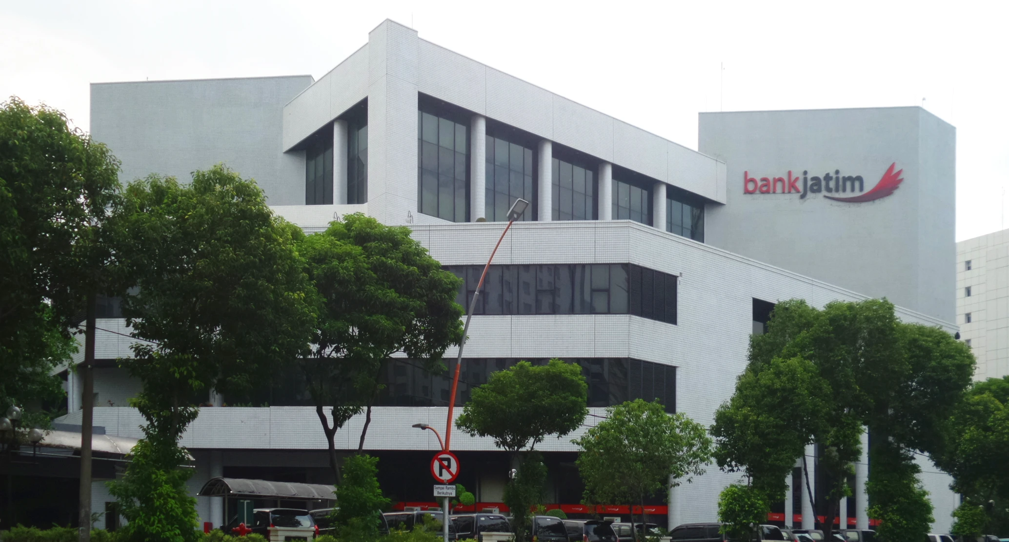 Bank Jatim Beri Sinyal Dividen, Payout Ratio 50%-55%