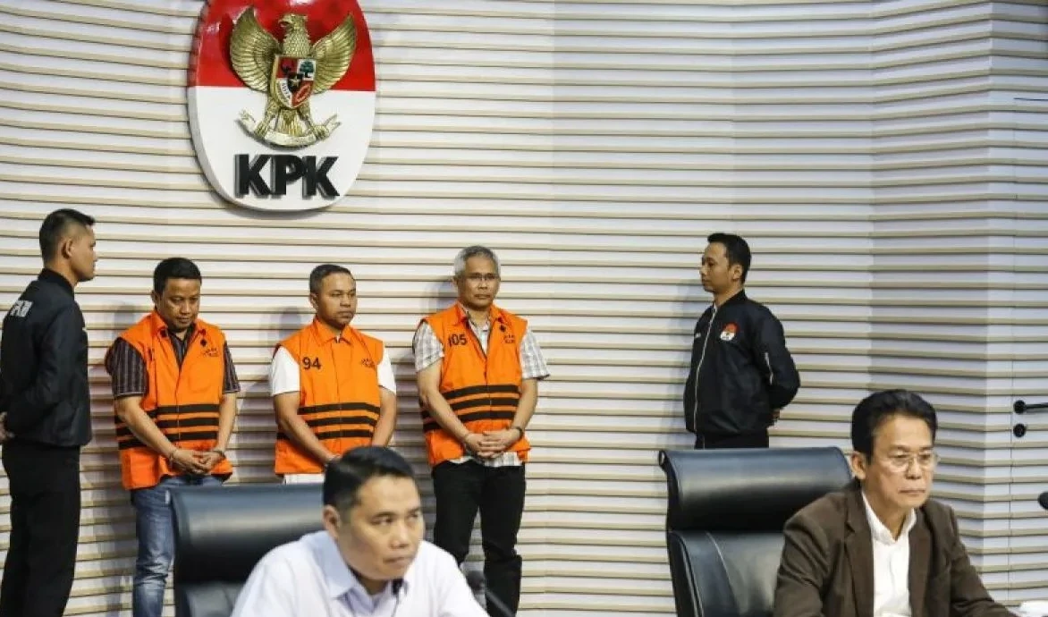 KPK Perpanjang Masa Penahanan Gubernur Riau Abdul Wahid