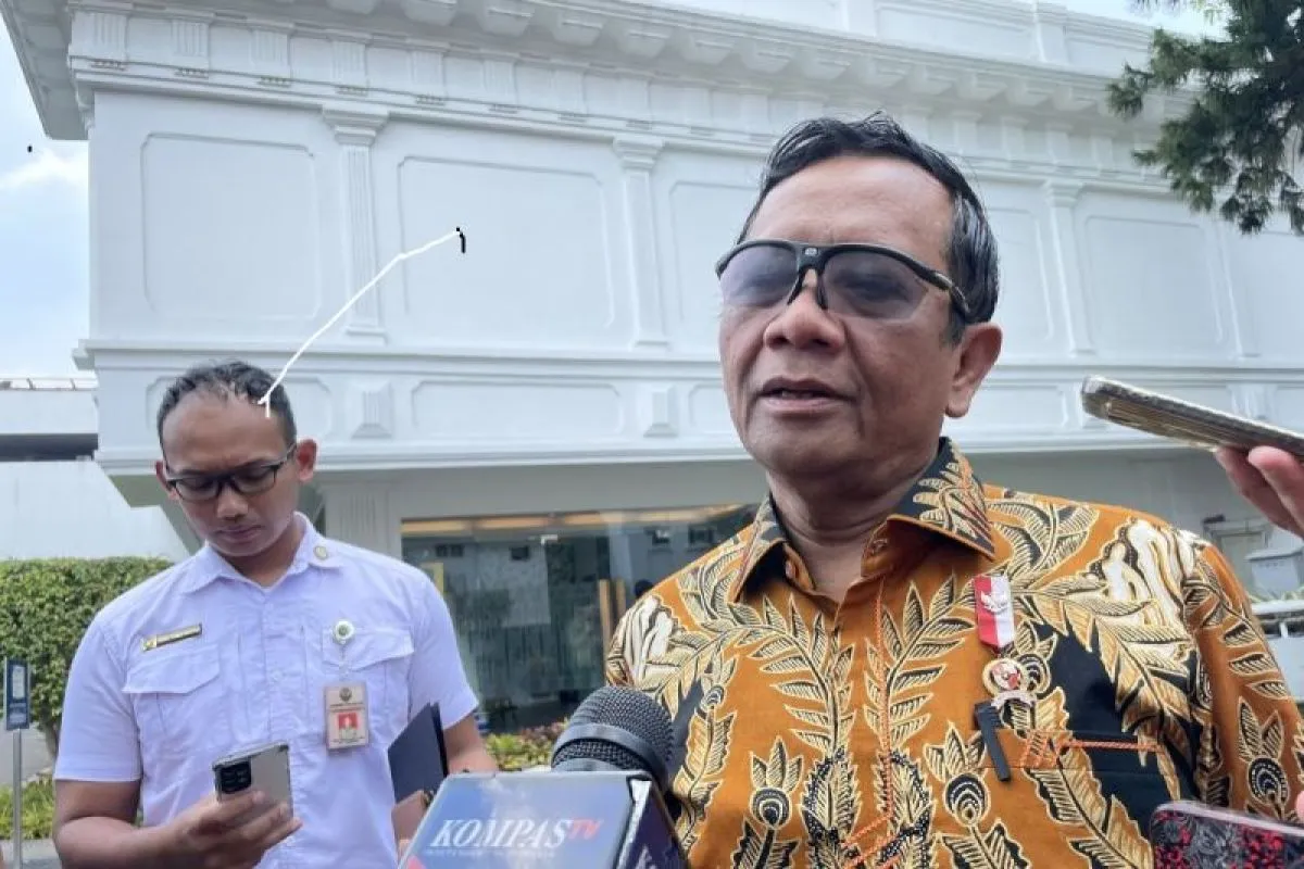 Soal Kasus Korupsi MBG, Mahfud MD: Sudah Lama Disuarakan Tapi Dibela Prabowo