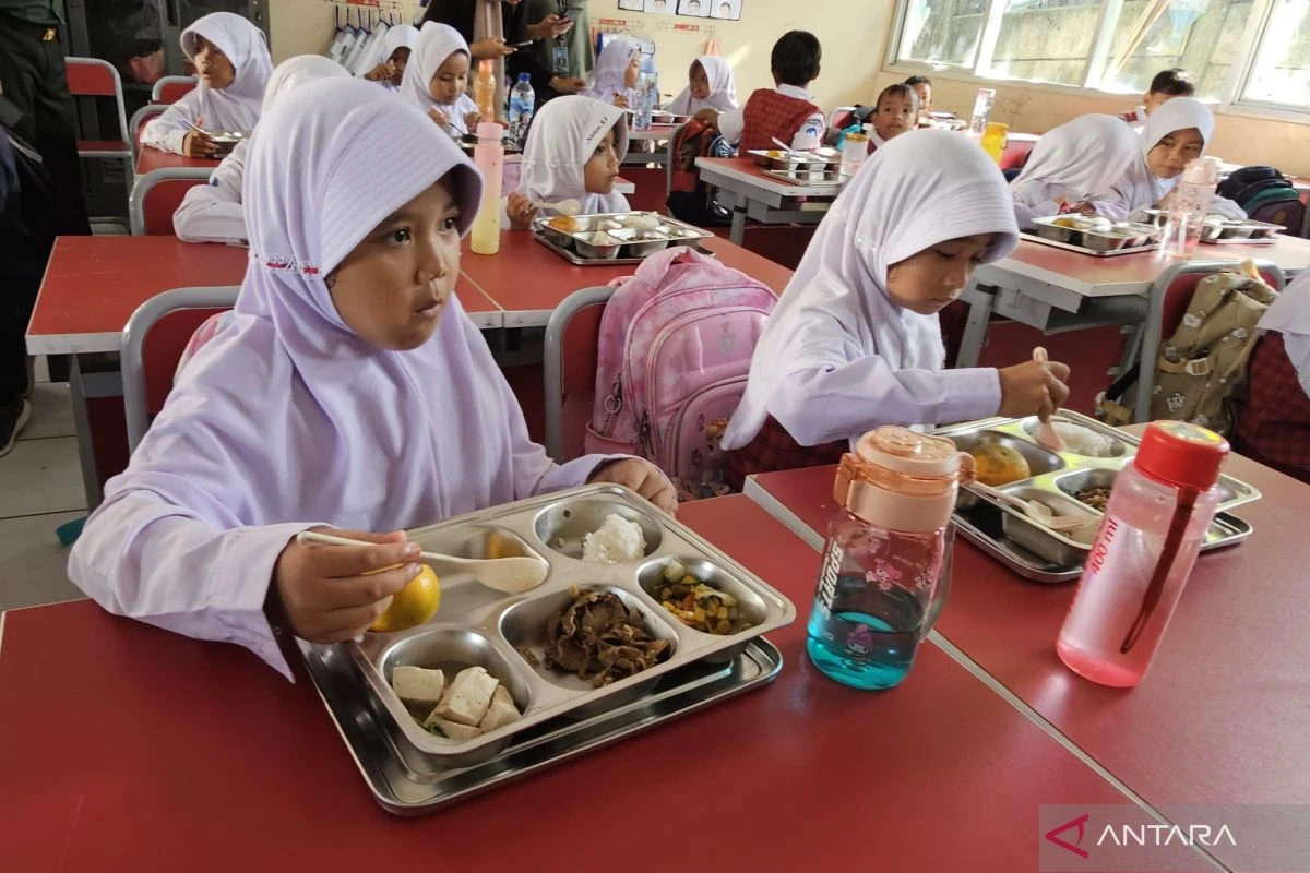 IDEAS Kritik Program MBG Terlalu Universal, Minta Fokus ke Daerah Rawan Gizi