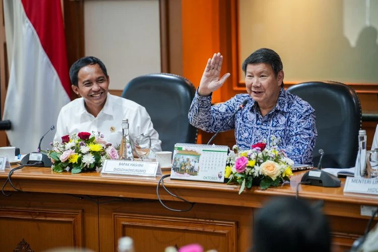 Rombak Tata Kelola, Hashim Djojohadikusumo Pimpin Satgas Taman Nasional