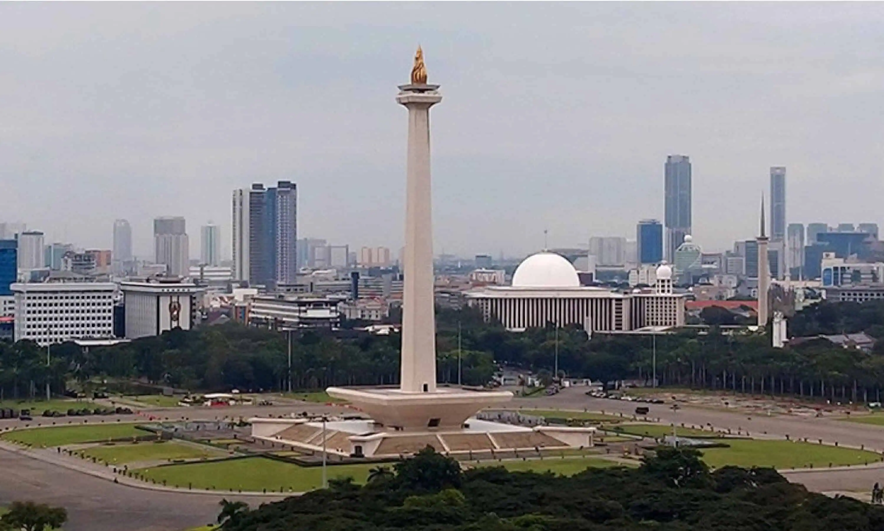Bersihkan Tugu Monas, Pemprov DKI Gandeng Pakar Konservasi