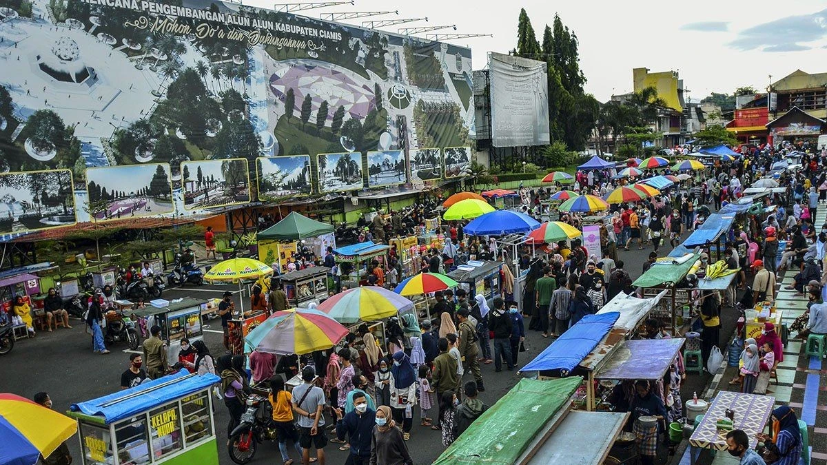 Ngabuburit: Sejarah, Tradisi Unik dan Aktivitas Seru Menjelang Berbuka