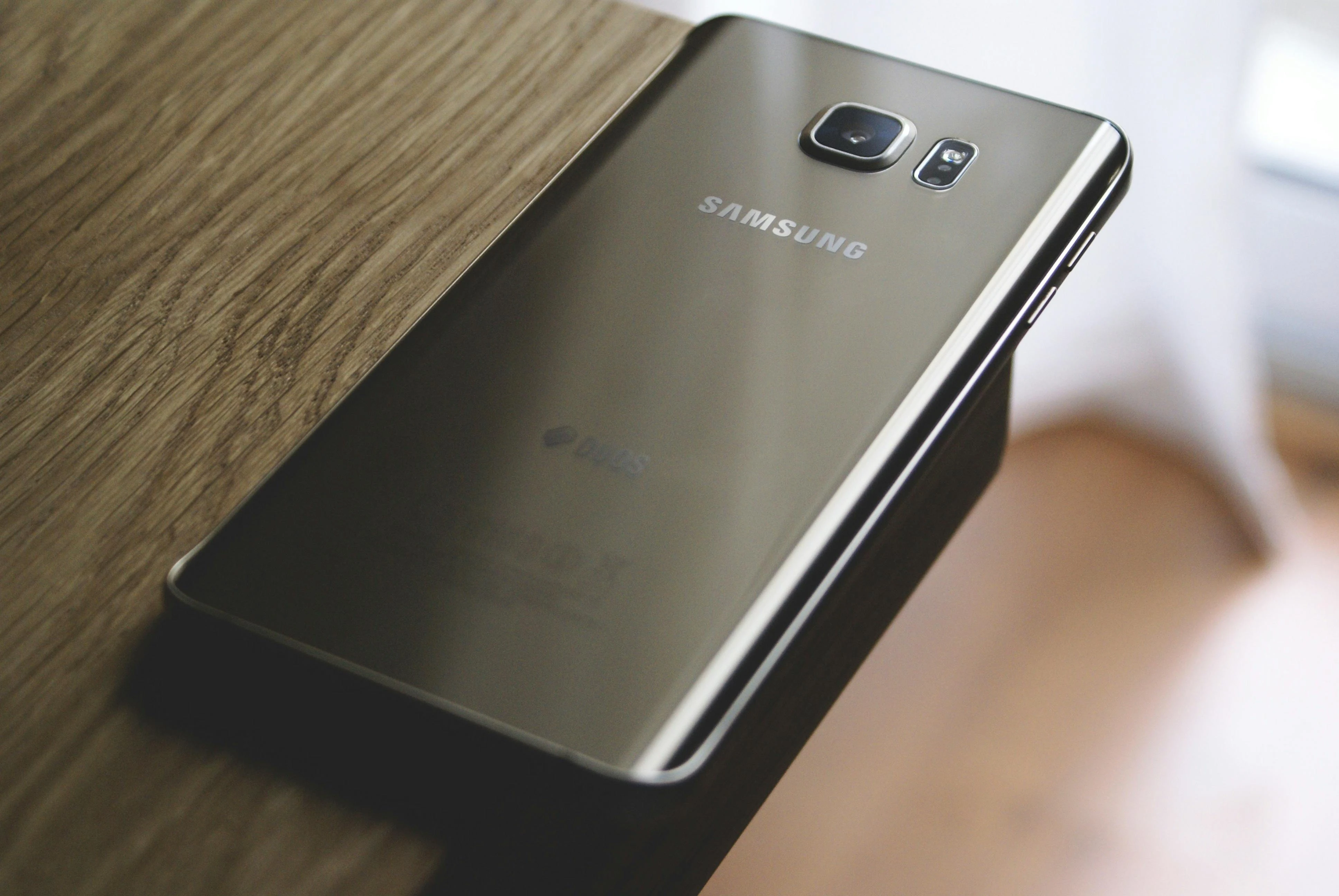 Tak Ada Lawan! Samsung Paling Dicari di Google Indonesia 2024, iPhone Kalah Jauh