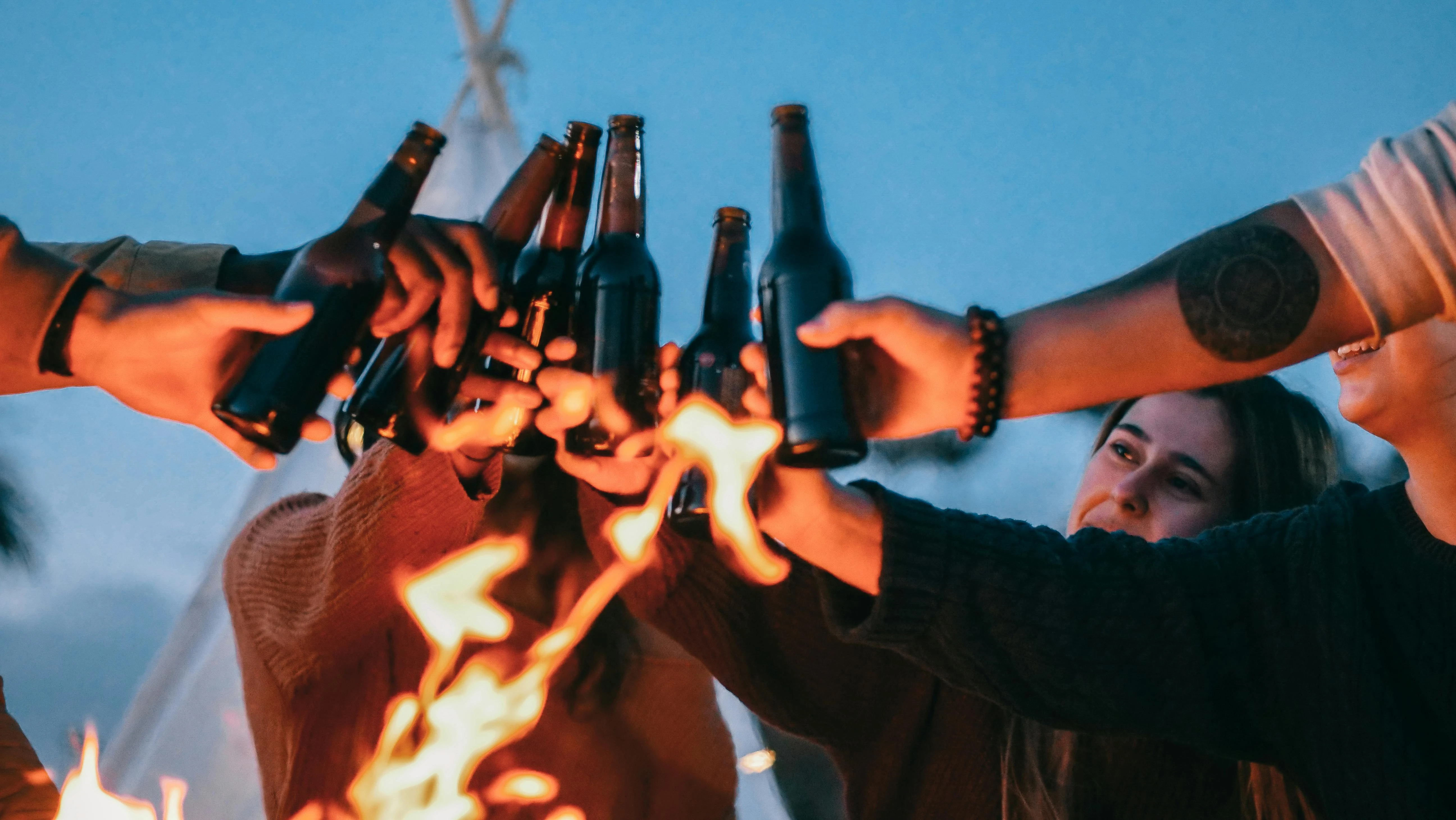 Data BPS: Tren Alkohol di Indonesia Merosot, Penurunan di Desa Paling Signifikan
