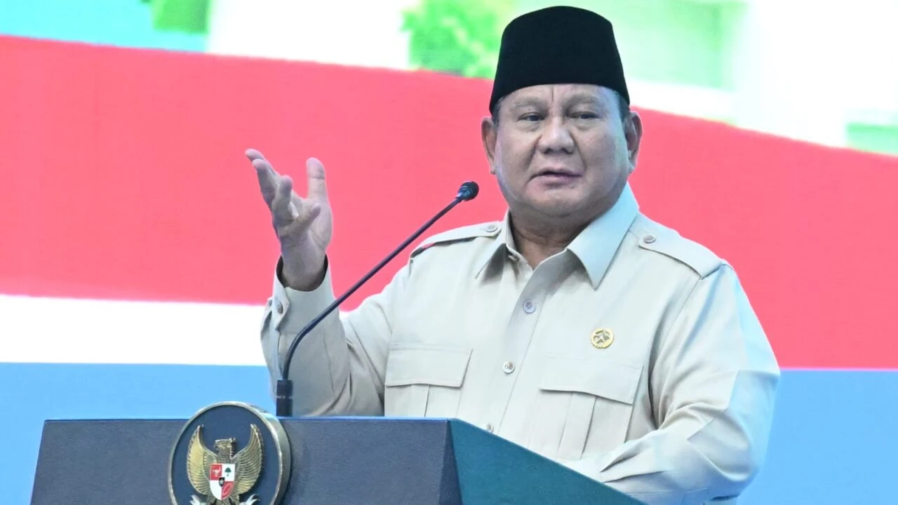 Momen Prabowo Beri Sinyal Usul Destry Jadi Gubernur BI Definitif
