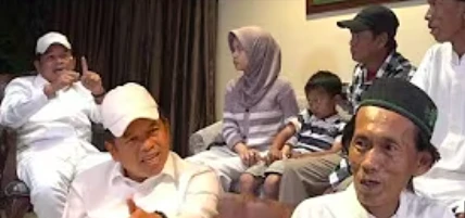 Merasa Kena Prank? Dibalik Tangisan Jajat Penjual Es Gabus, KDM Bongkar Fakta Tak Terduga!