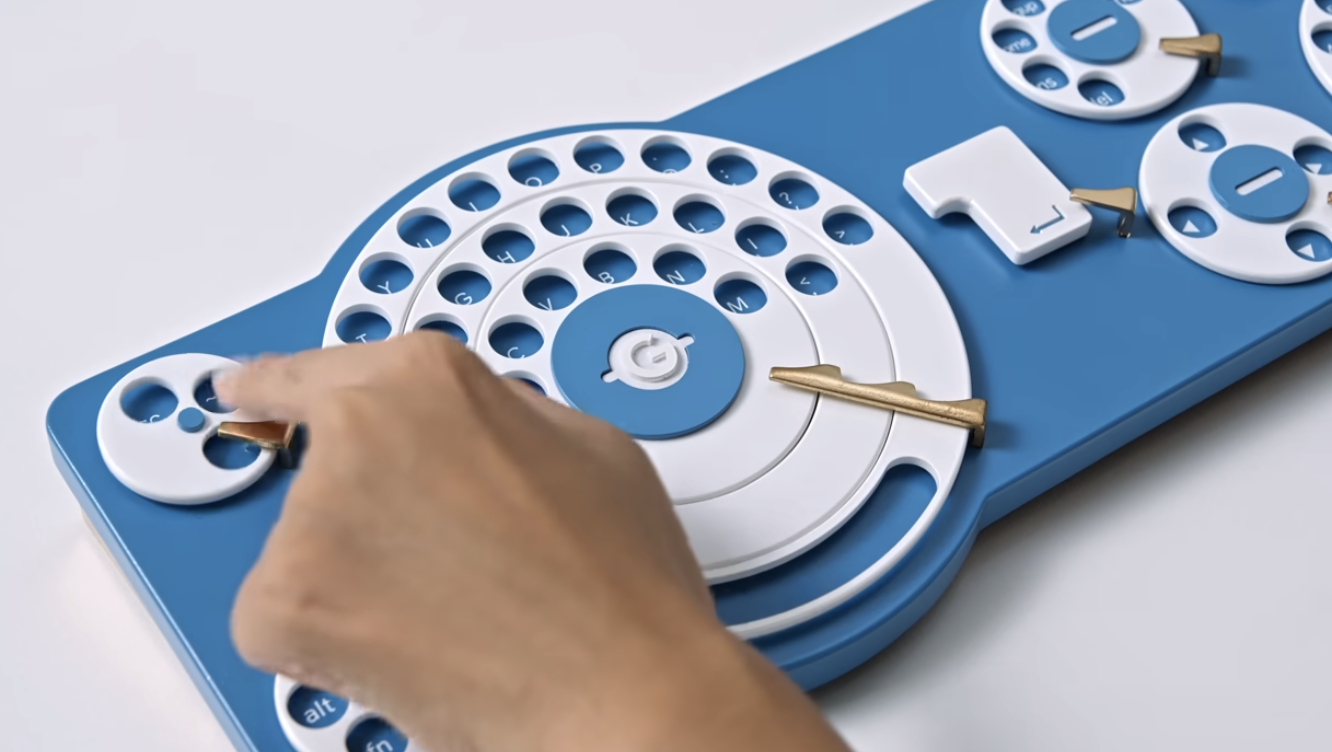Google Jepang Buat Keyboard Model Telepon Putar yang Sangat Tidak Praktis