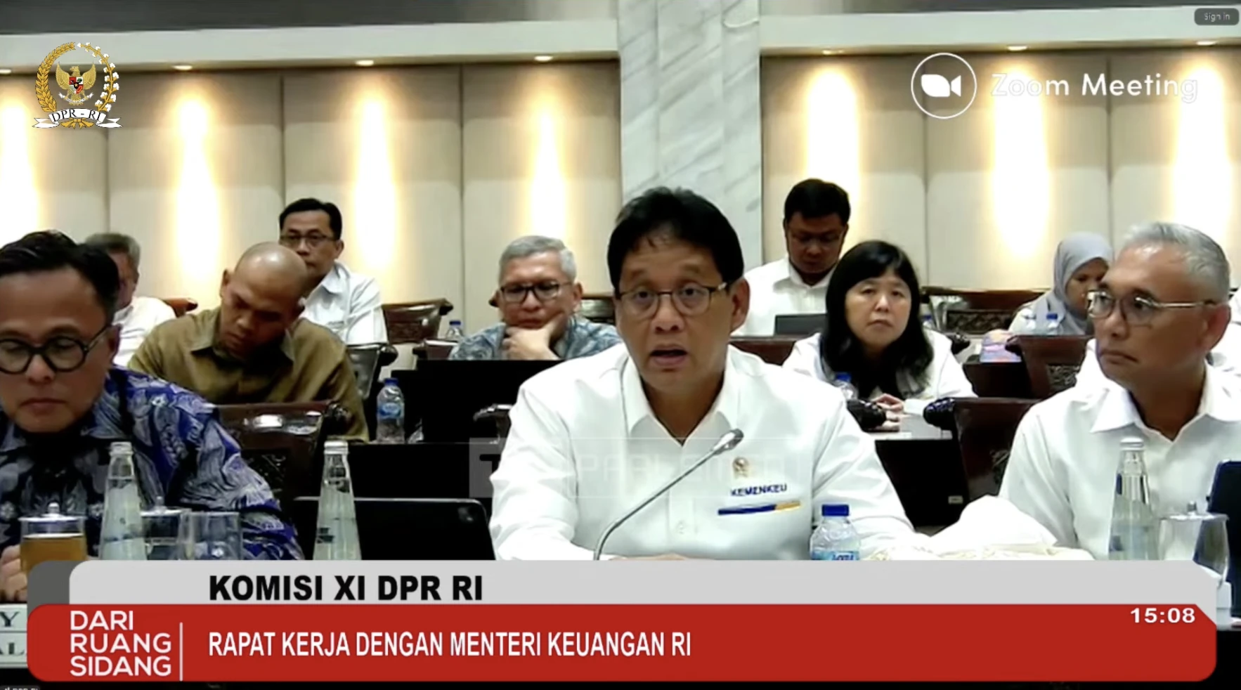 Batuk saat Paparkan Bea Emas di Komisi XI, Purbaya: Mungkin Produsen Emas Mengutuk Saya
