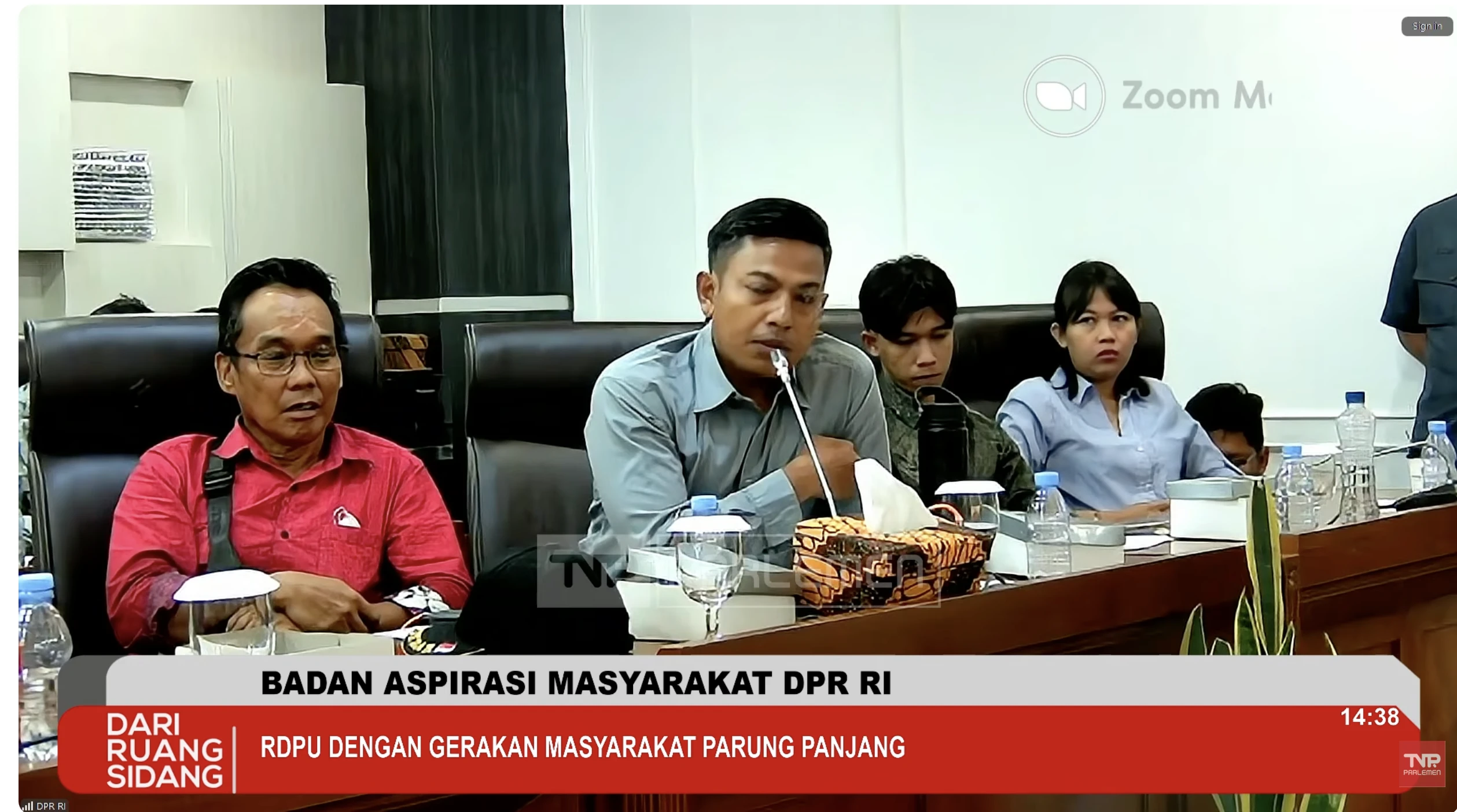 Warga Bongkar Trik Truk Tambang Parung Panjang: Siang Sepi, Malam Ramai