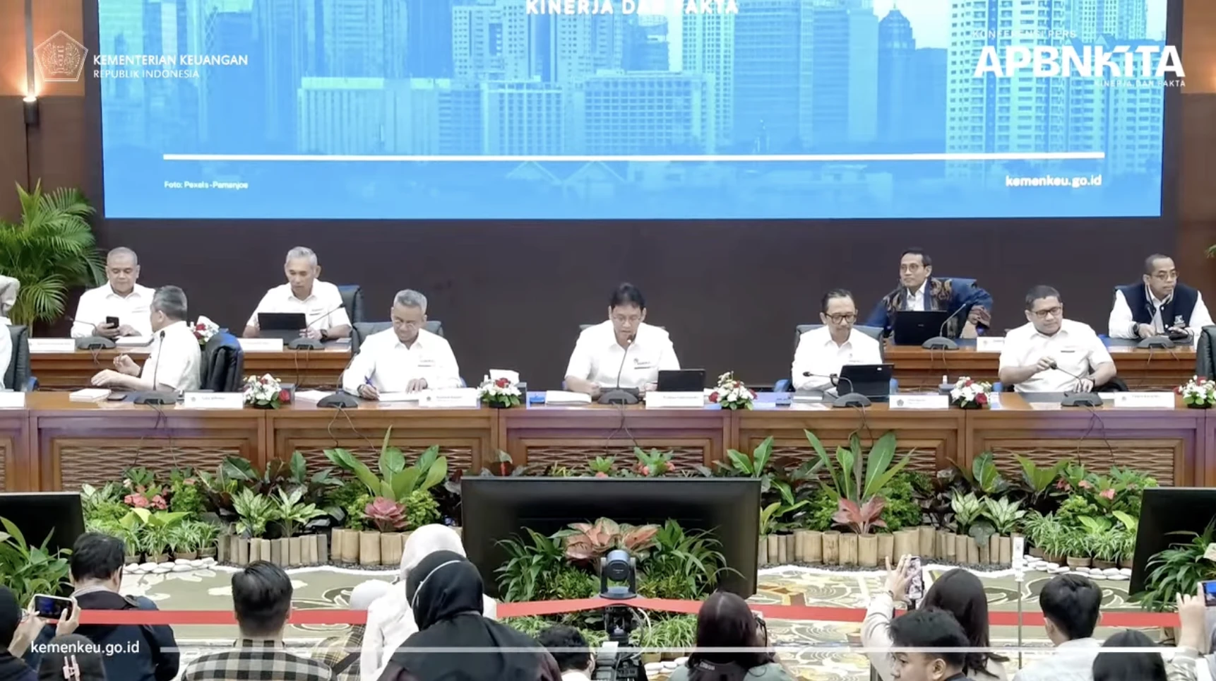 Purbaya Bakal Blacklist Penerima LPDP yang Hina Negara